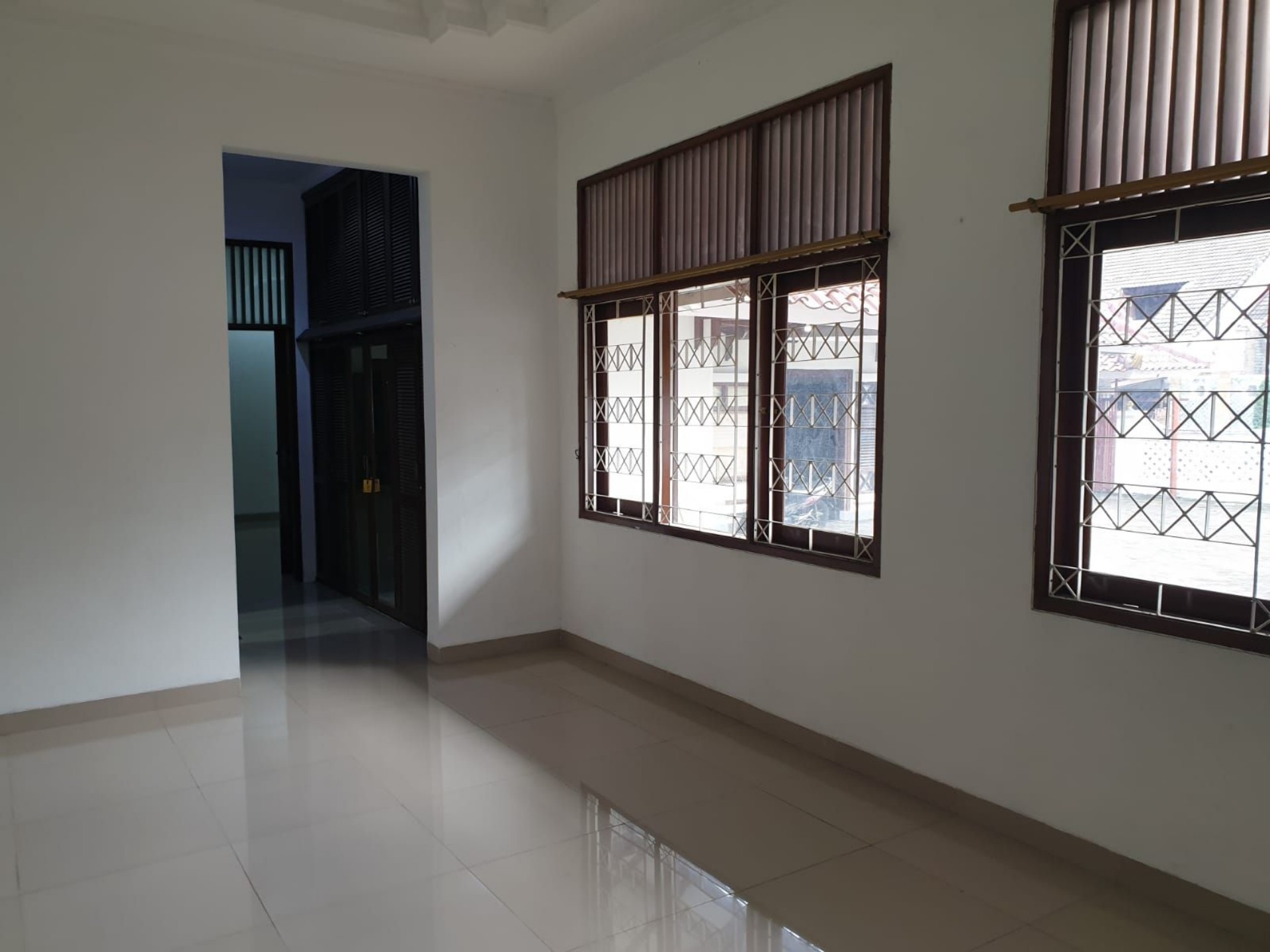 Rumah Dijual di Jakarta Selatan, foto 2 dari 10