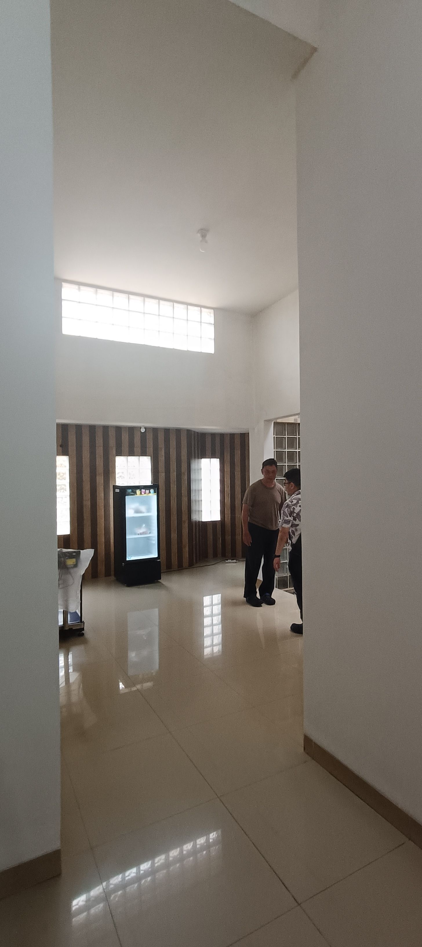 Rumah Disewa di Jakarta Barat, foto 3 dari 9