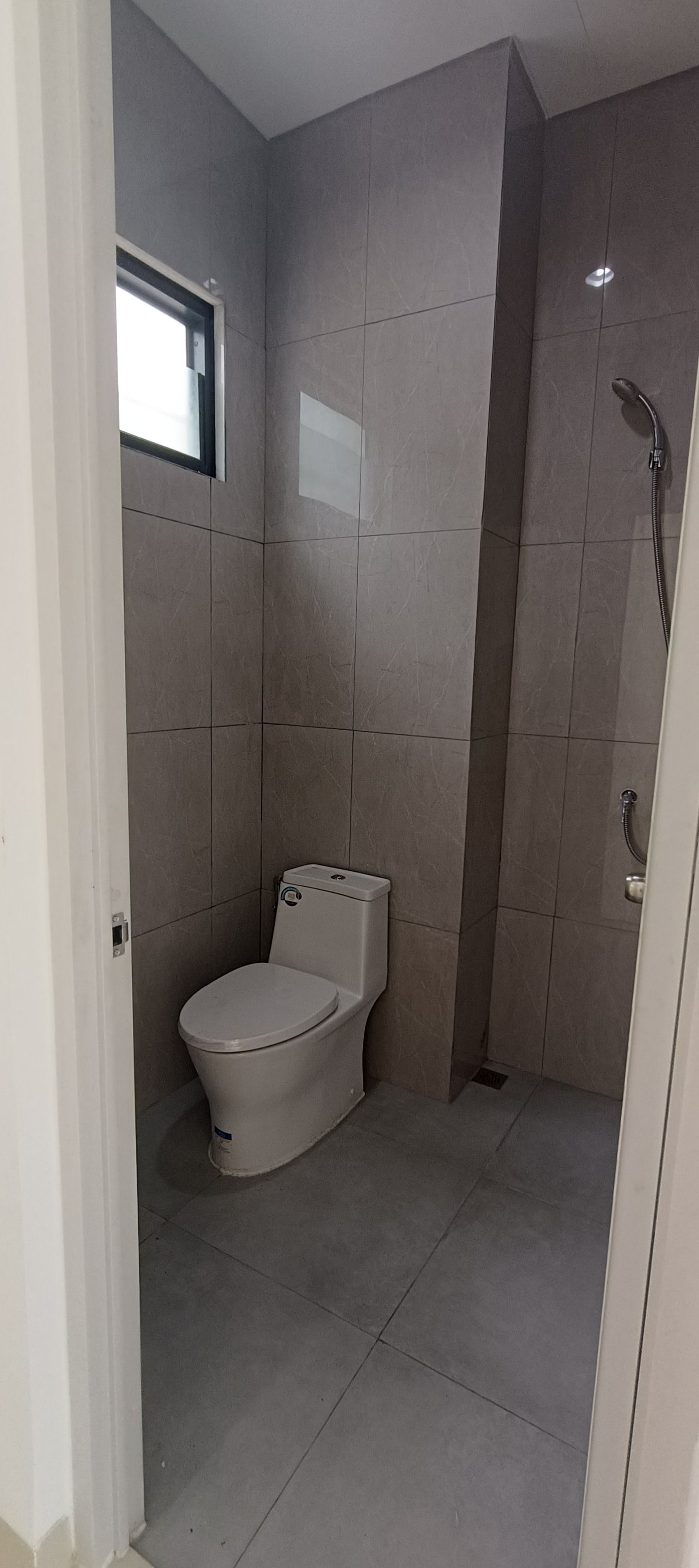 Ruko Disewa di Tangerang, foto 2 dari 8