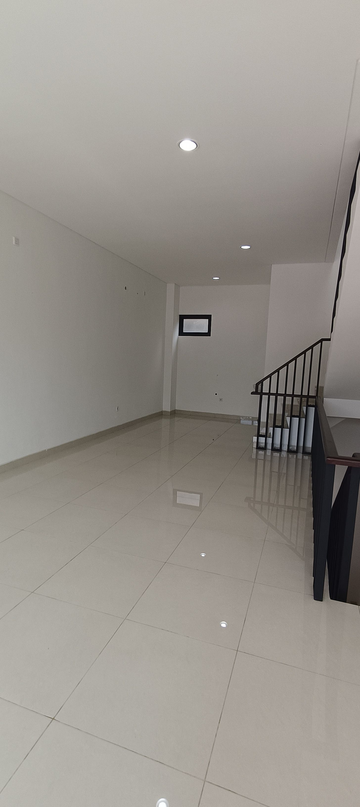 Ruko Disewa di Tangerang, foto 3 dari 8