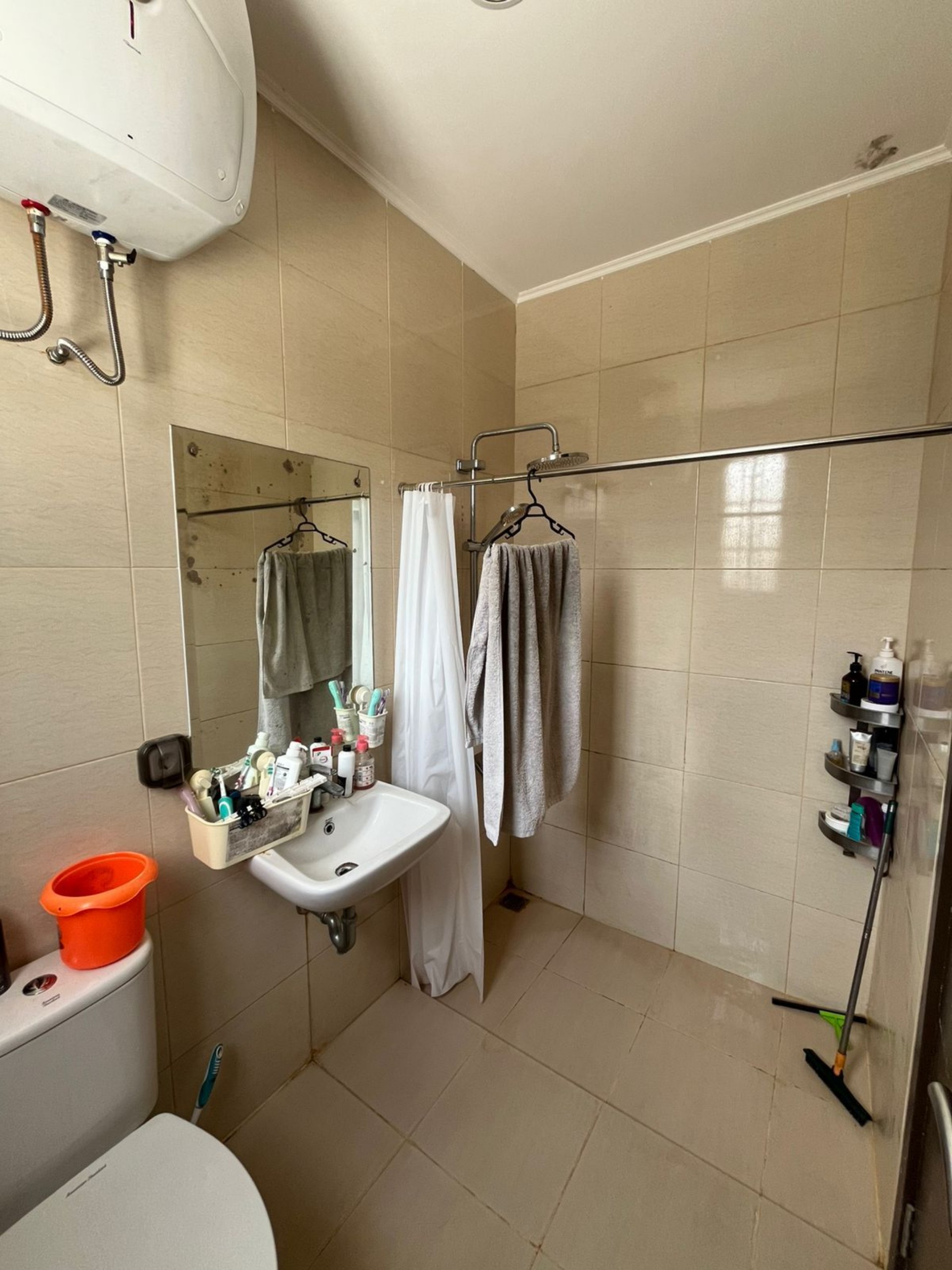 Rumah Dijual di Tangerang, foto 1 dari 10