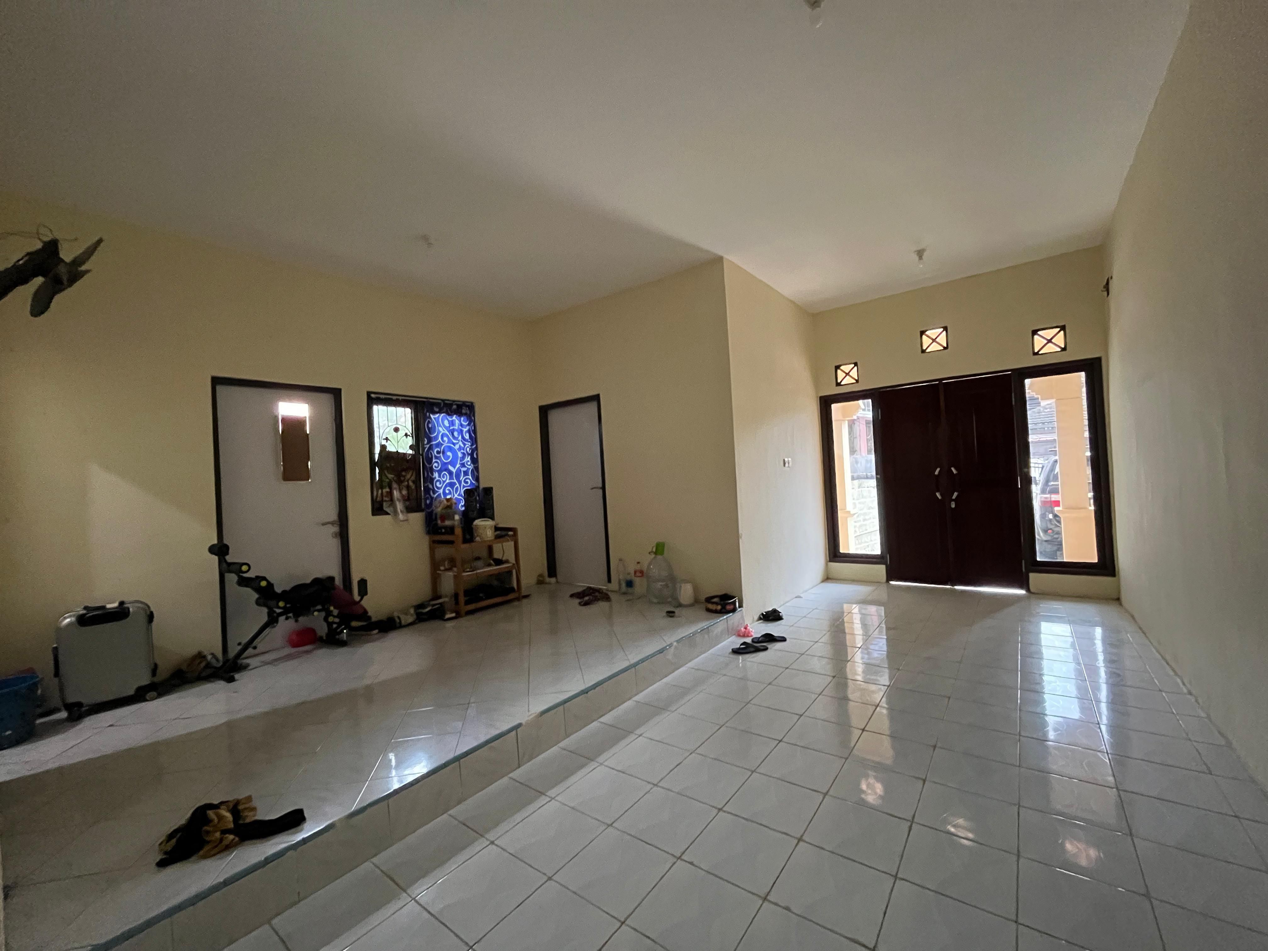 Rumah Dijual di Jakarta Timur, foto 1 dari 10