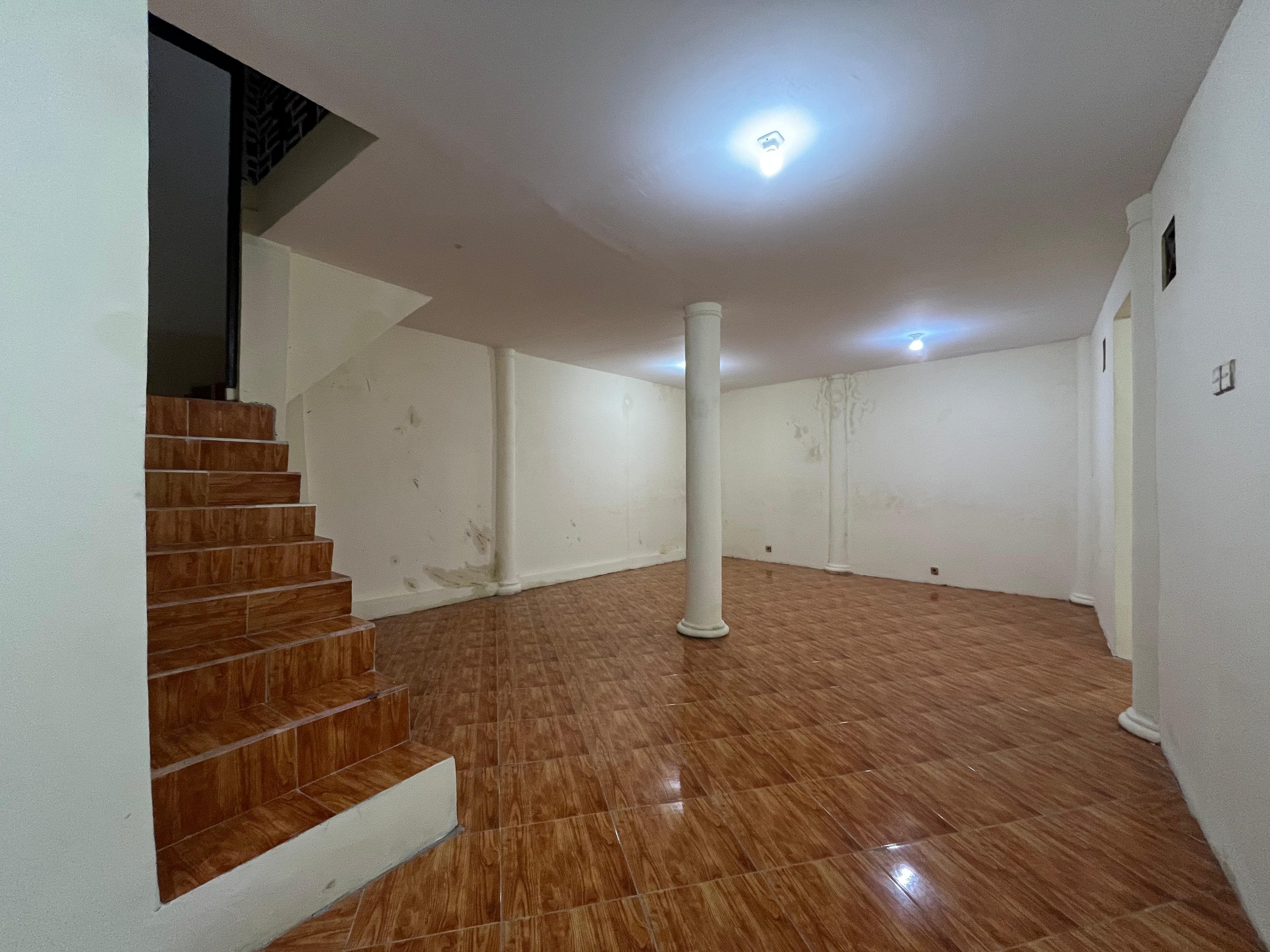 Rumah Dijual di Jakarta Timur, foto 1 dari 10