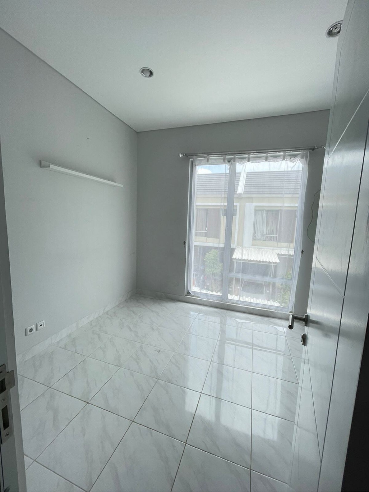 Rumah Dijual di Tangerang, foto 1 dari 5