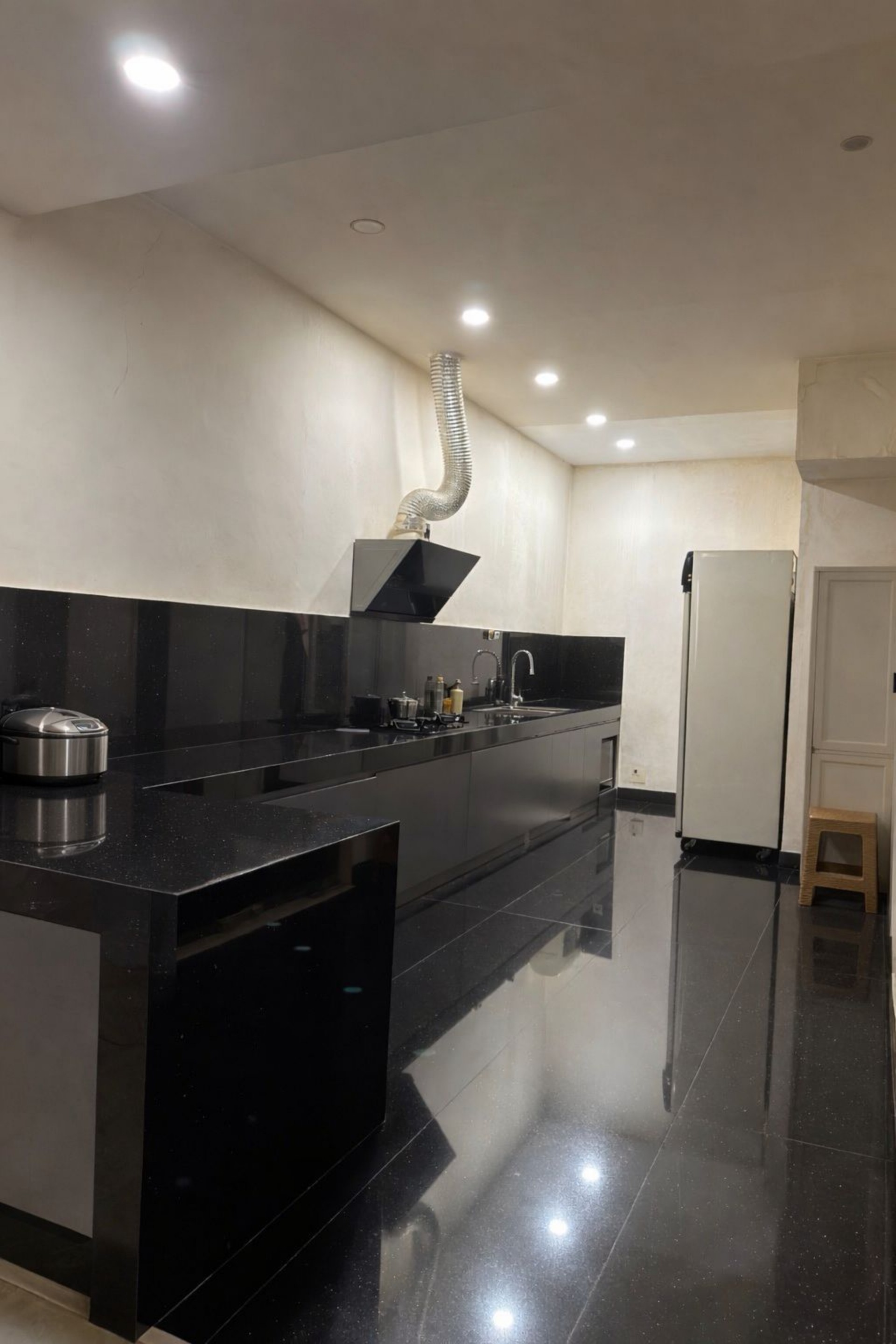 Rumah Dijual di Tangerang, foto 1 dari 8