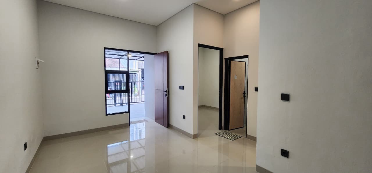 Rumah Dijual di Tangerang, foto 1 dari 8