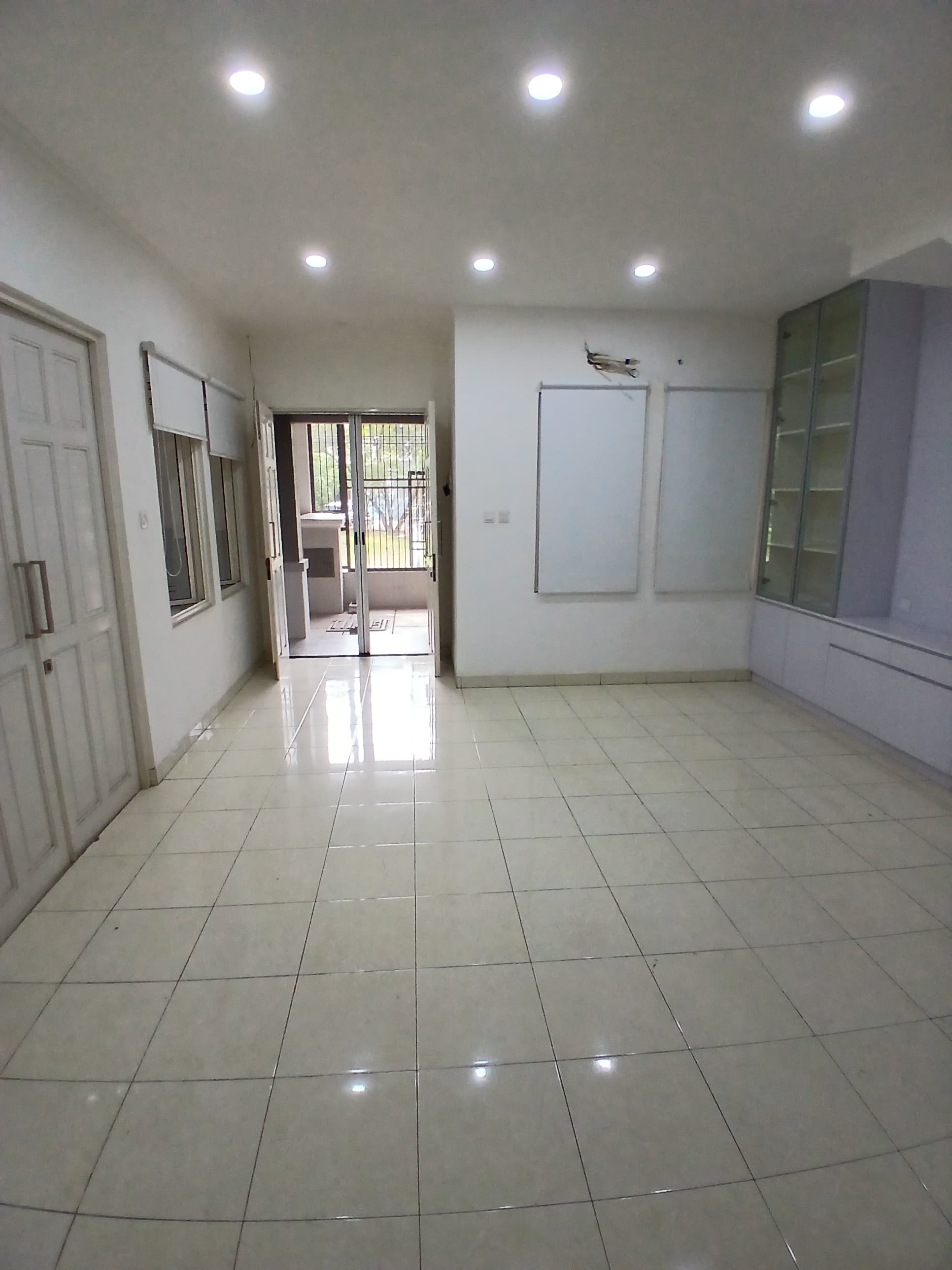 Rumah Dijual di Jakarta Barat, foto 4 dari 10