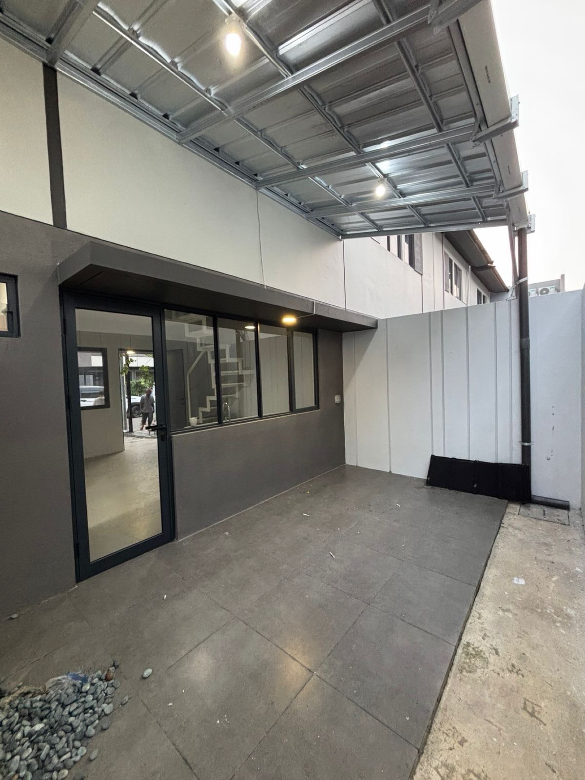 Rumah Disewa di Tangerang, foto 3 dari 9