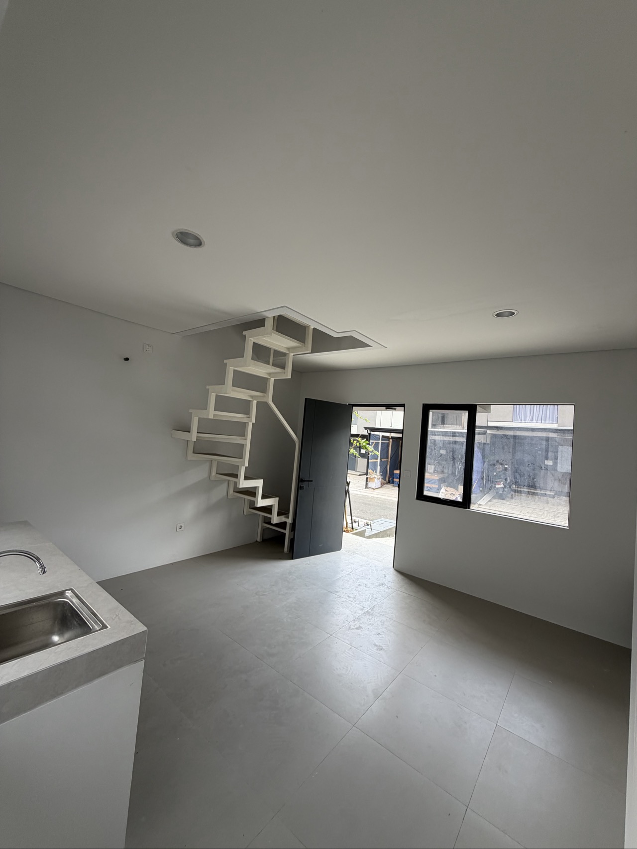 Rumah Disewa di Tangerang, foto 5 dari 10