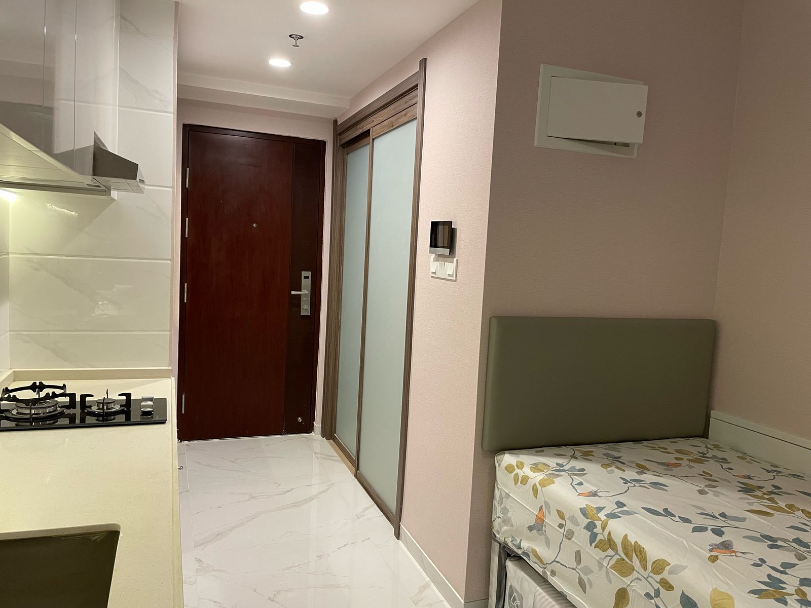 Apartemen Disewa di BSD (Bumi Serpong Damai), Tangerang Selatan, foto 1 dari 10