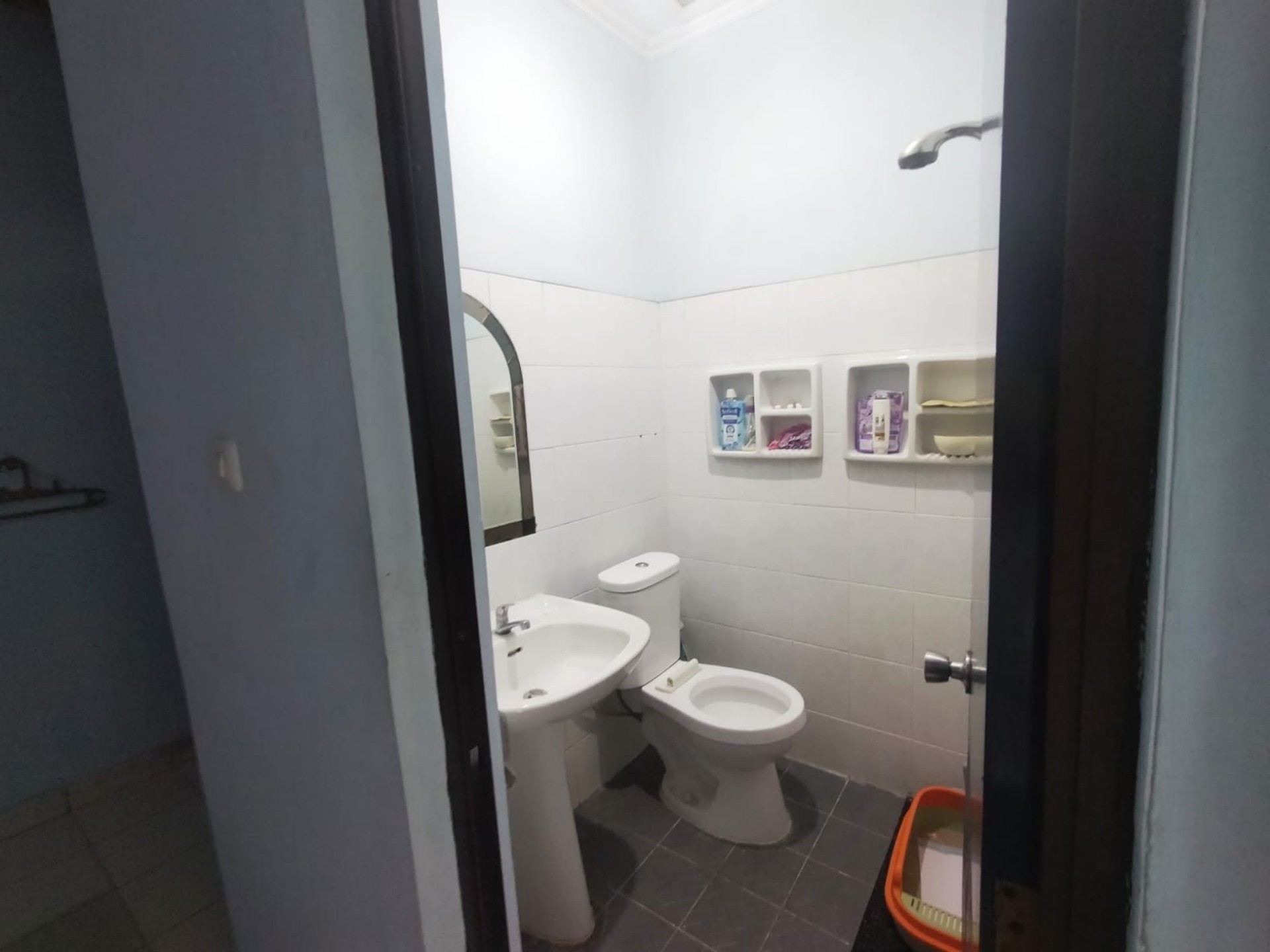 Rumah Dijual di Tangerang, foto 9 dari 10