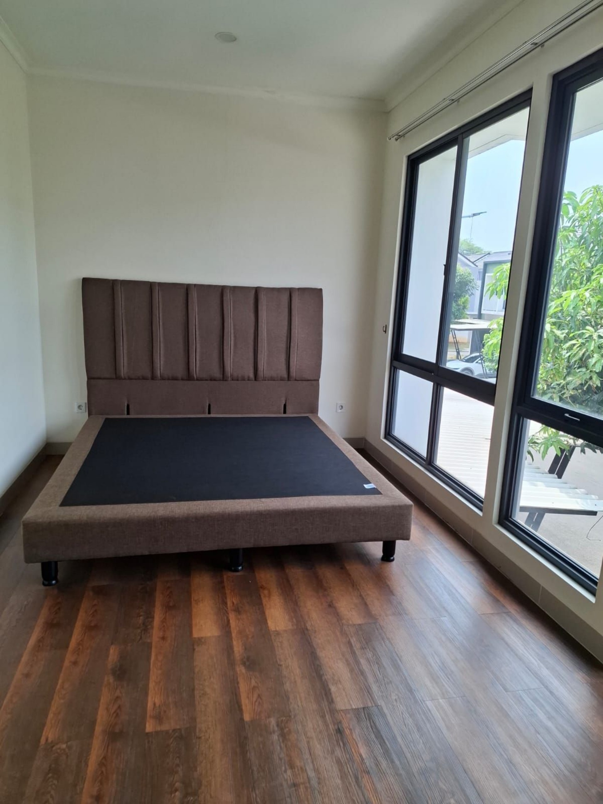 Rumah Disewa di Tangerang, foto 6 dari 7