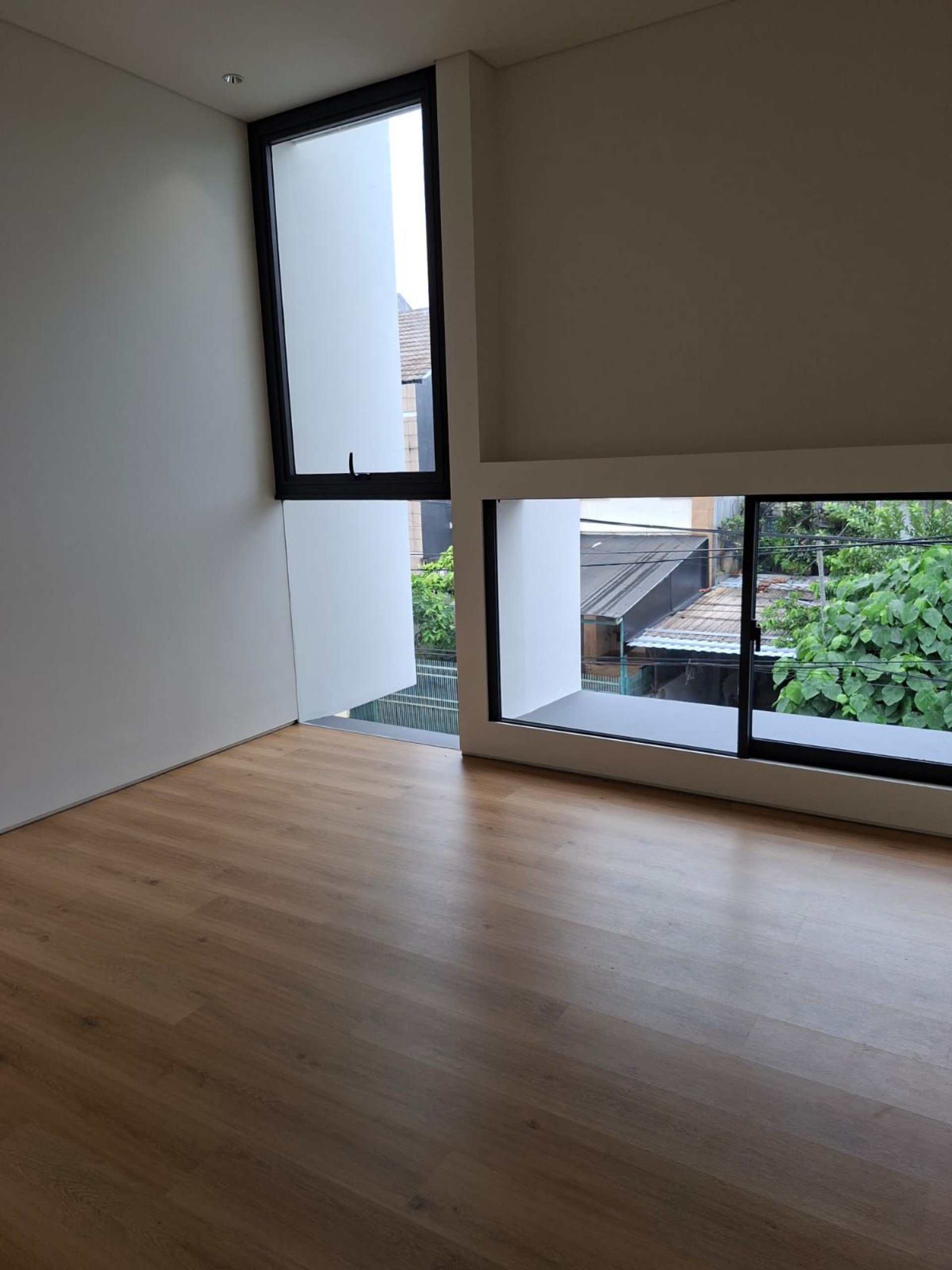 Rumah Dijual di Jakarta Barat, foto 5 dari 10