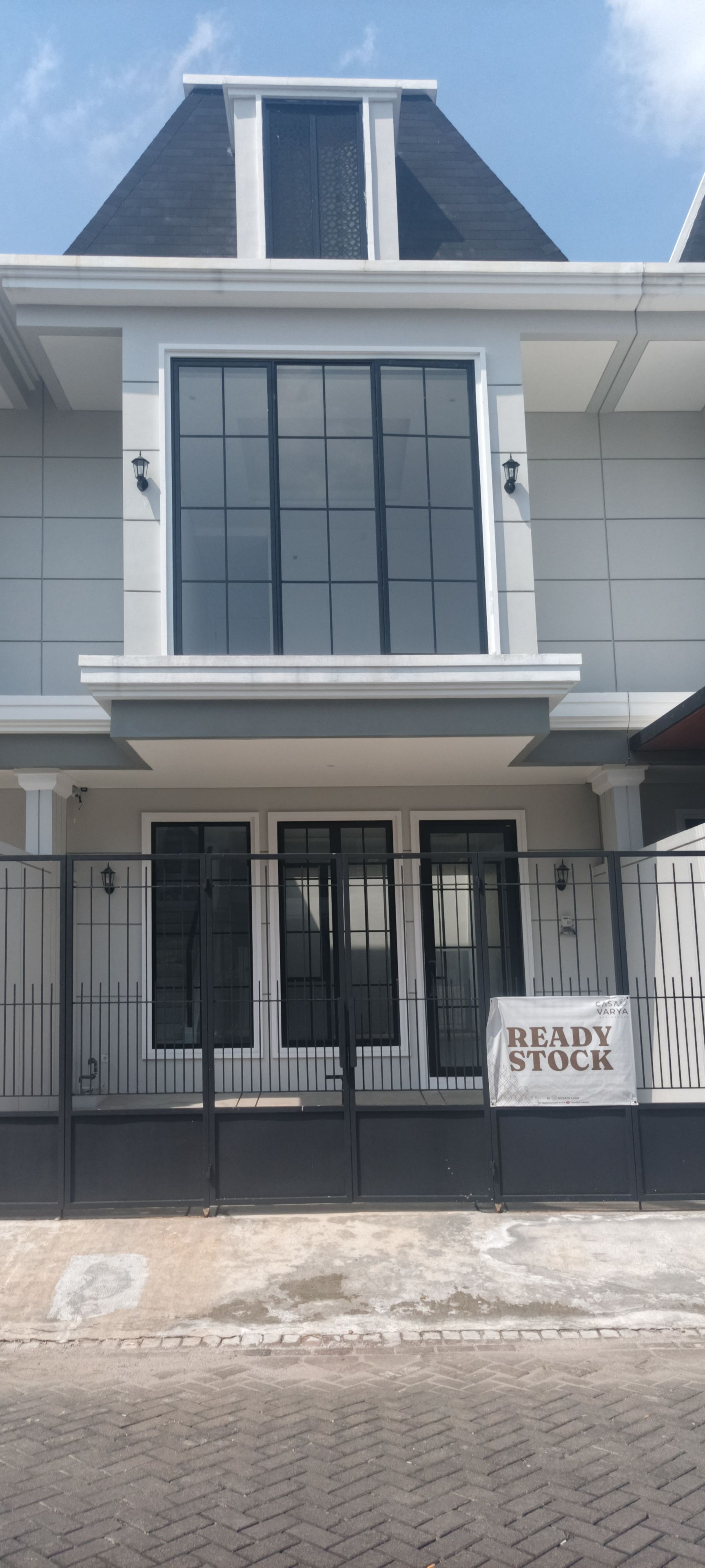 Rumah Dijual di Jakarta Barat, foto 1 dari 2