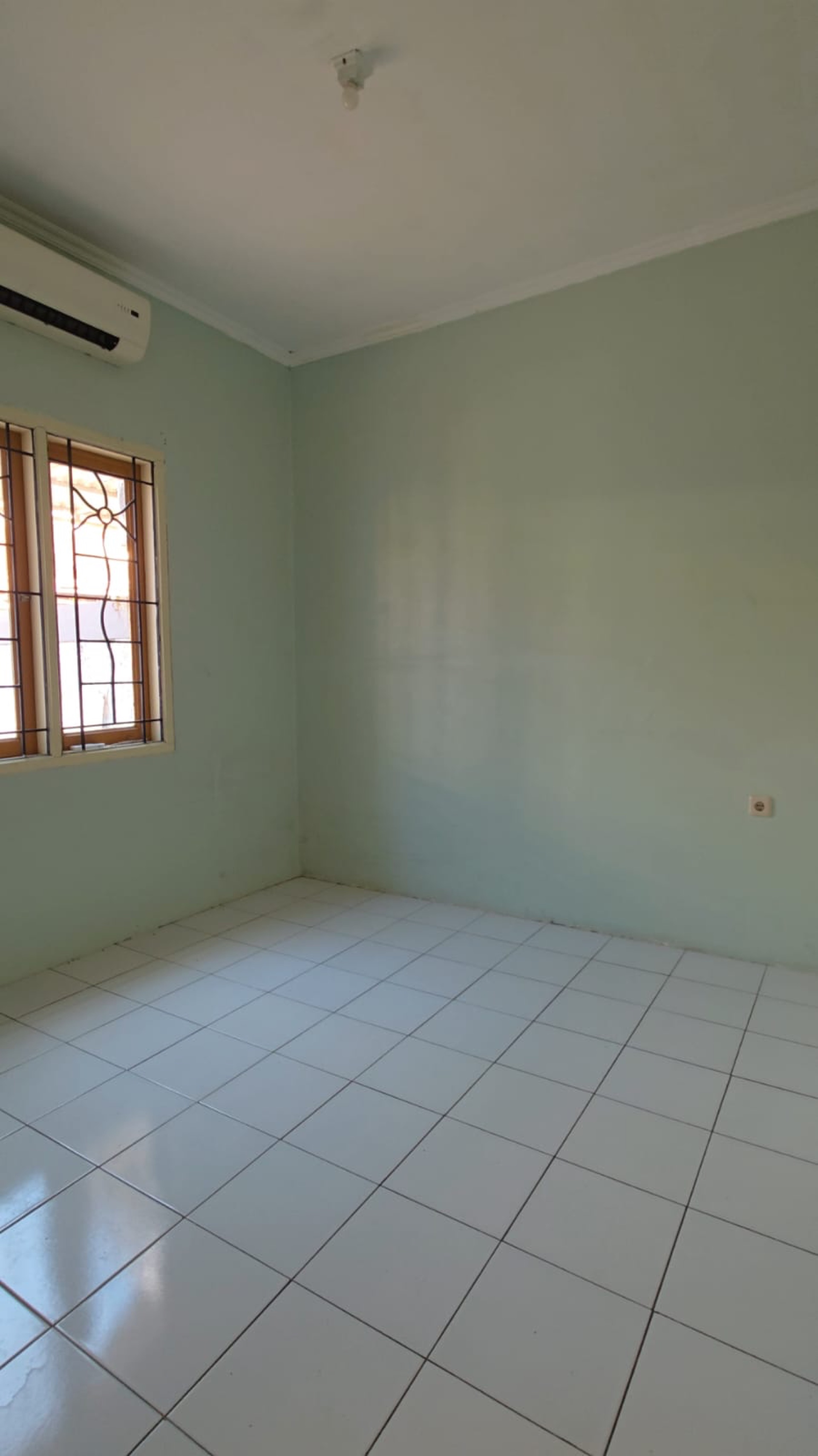 Rumah Dijual di Tangerang, foto 1 dari 10