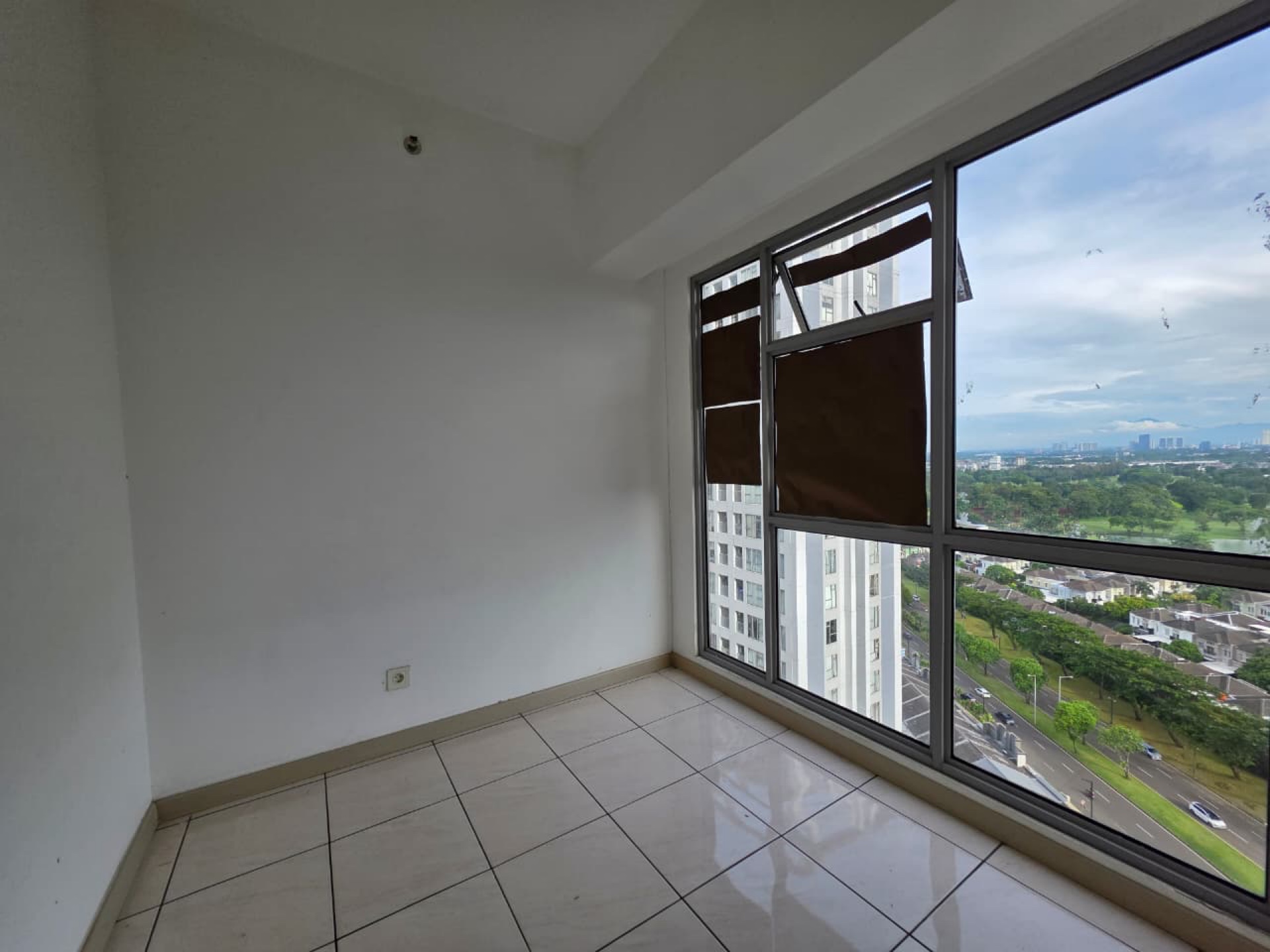 Apartemen Disewa di Tangerang, foto 1 dari 7