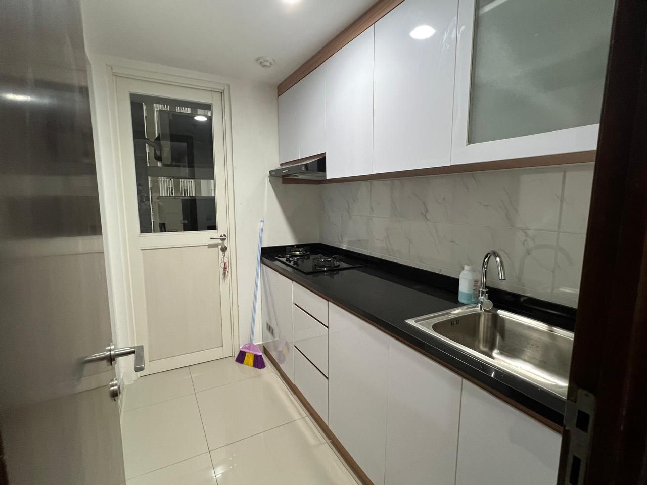 Rumah Dijual di Tangerang, foto 1 dari 8