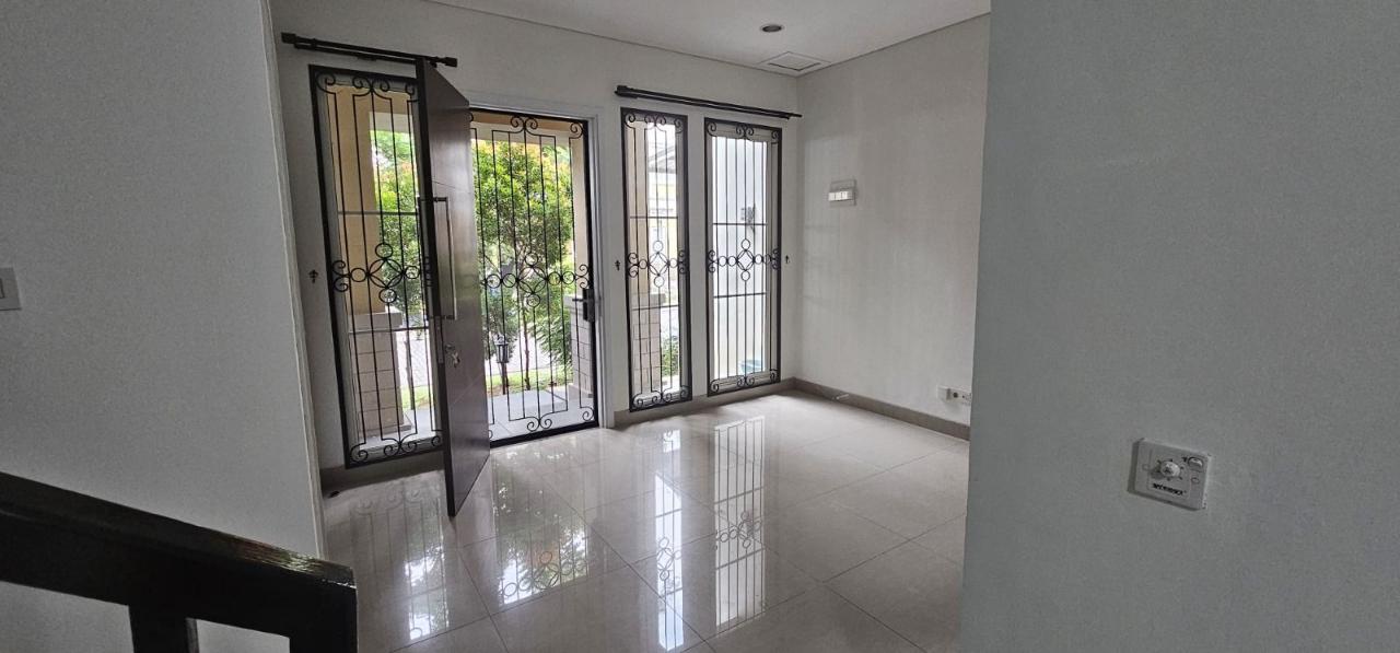 Rumah Dijual di Tangerang, foto 1 dari 8