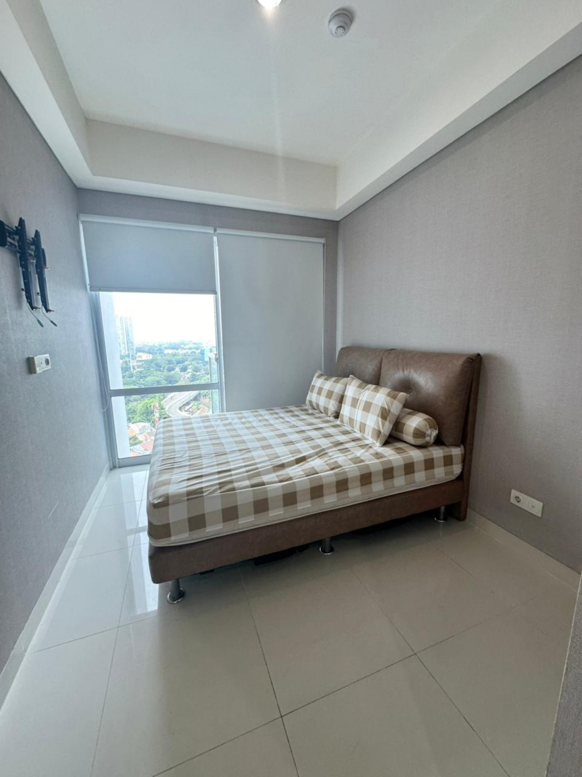 Apartemen Disewa di Jakarta Barat, foto 1 dari 7