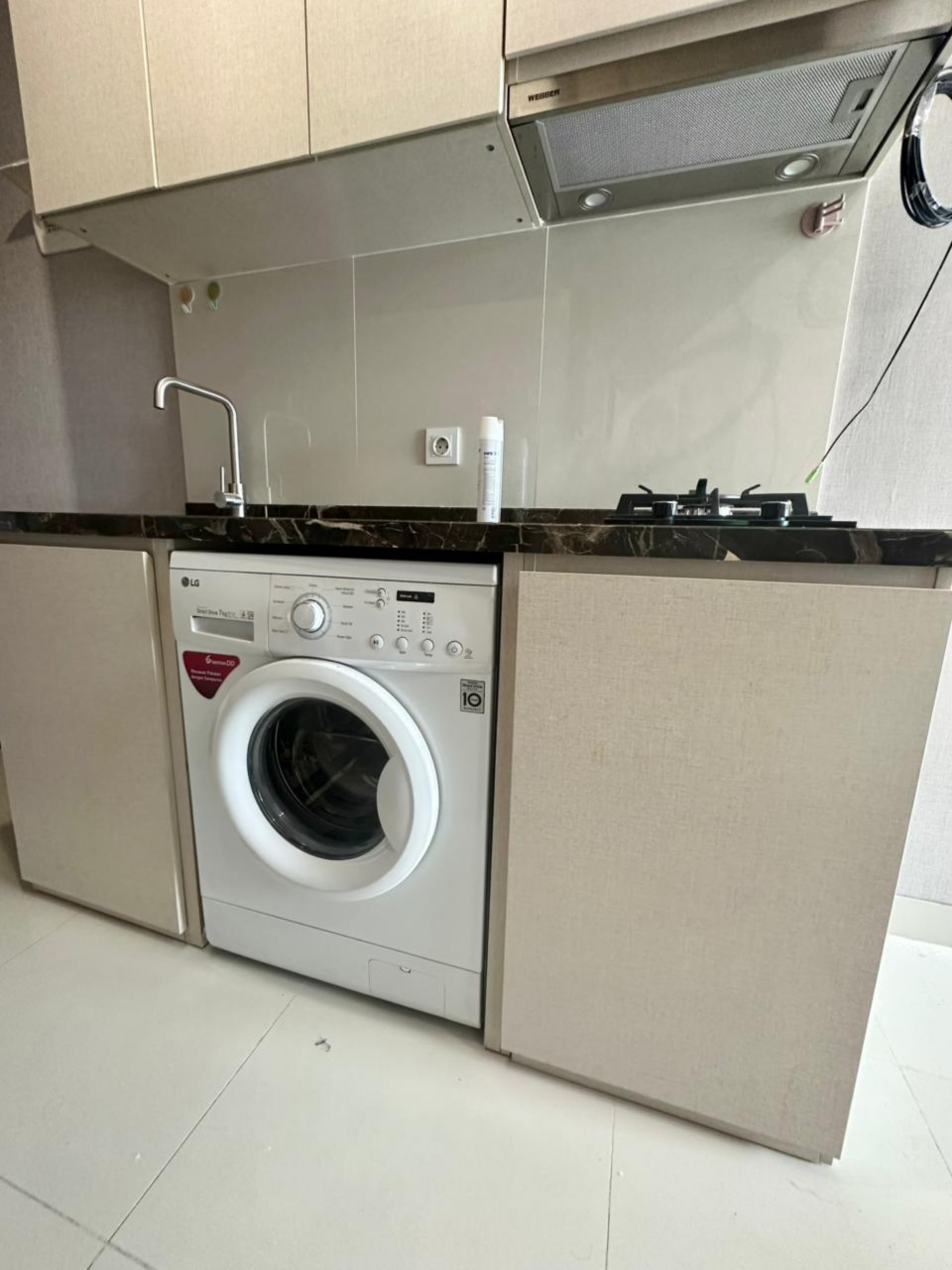Apartemen Disewa di Jakarta Barat, foto 1 dari 7