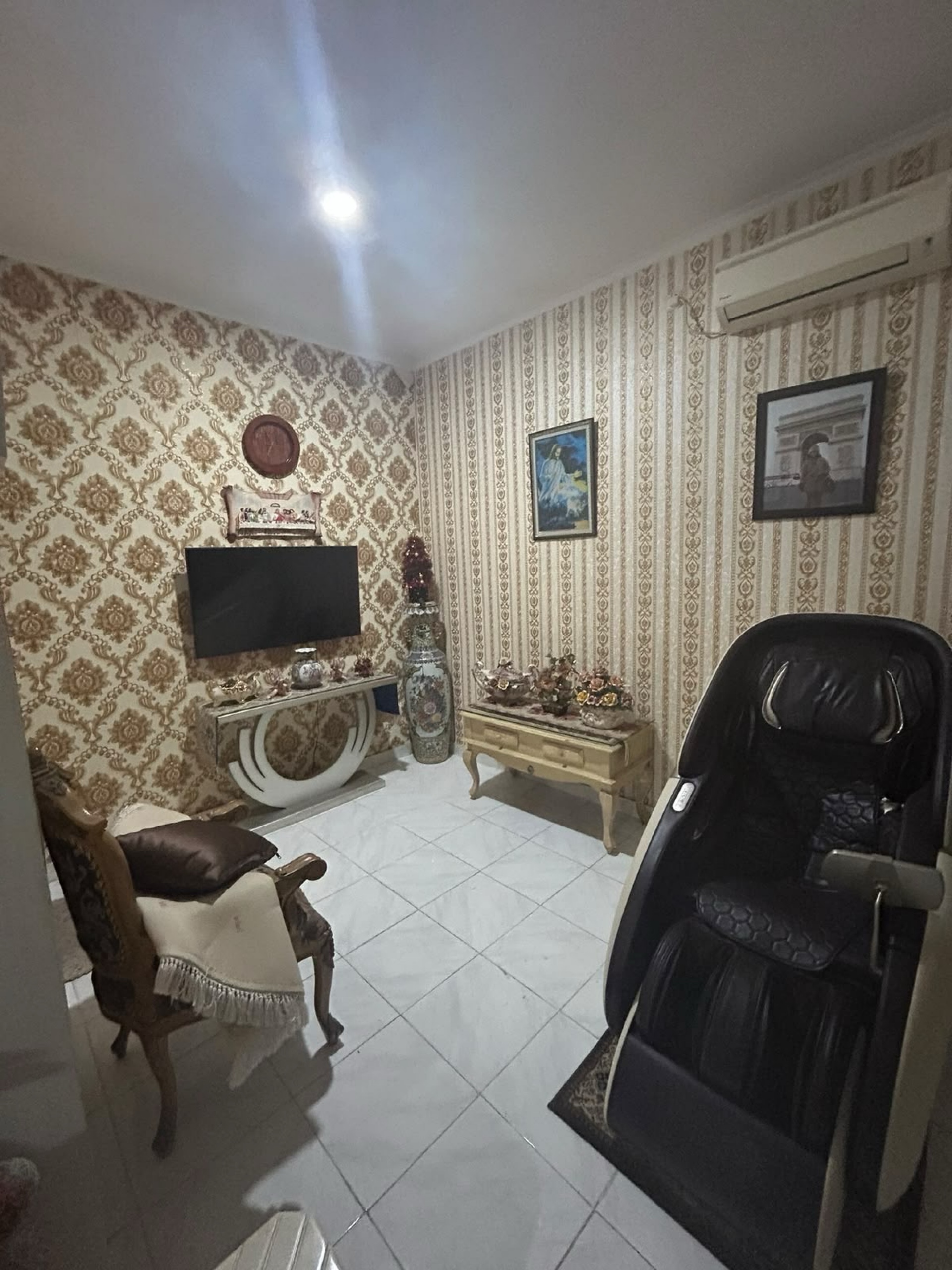 Rumah Dijual di Tangerang, foto 1 dari 10
