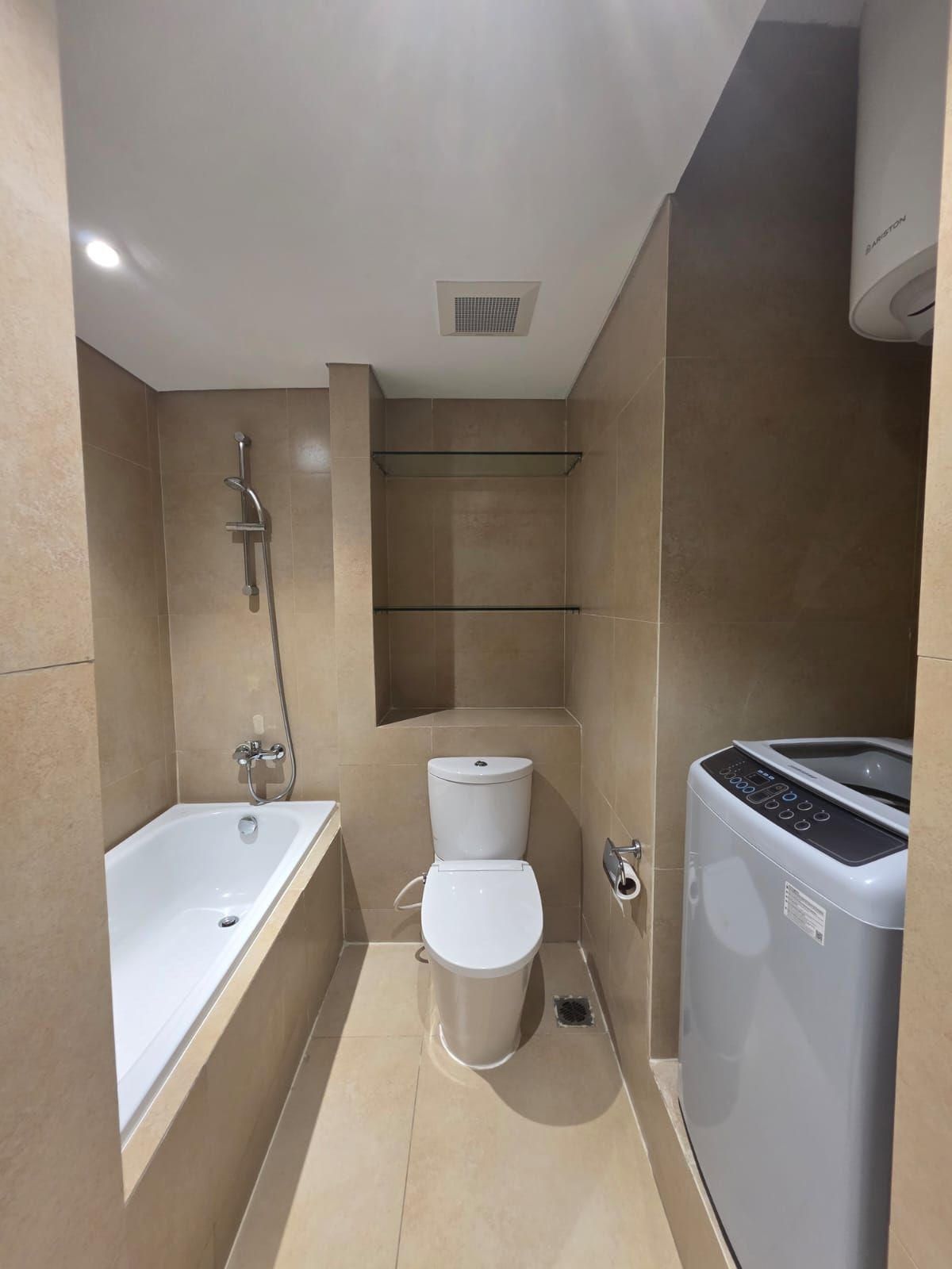 Apartemen Disewa di Tangerang, foto 1 dari 8