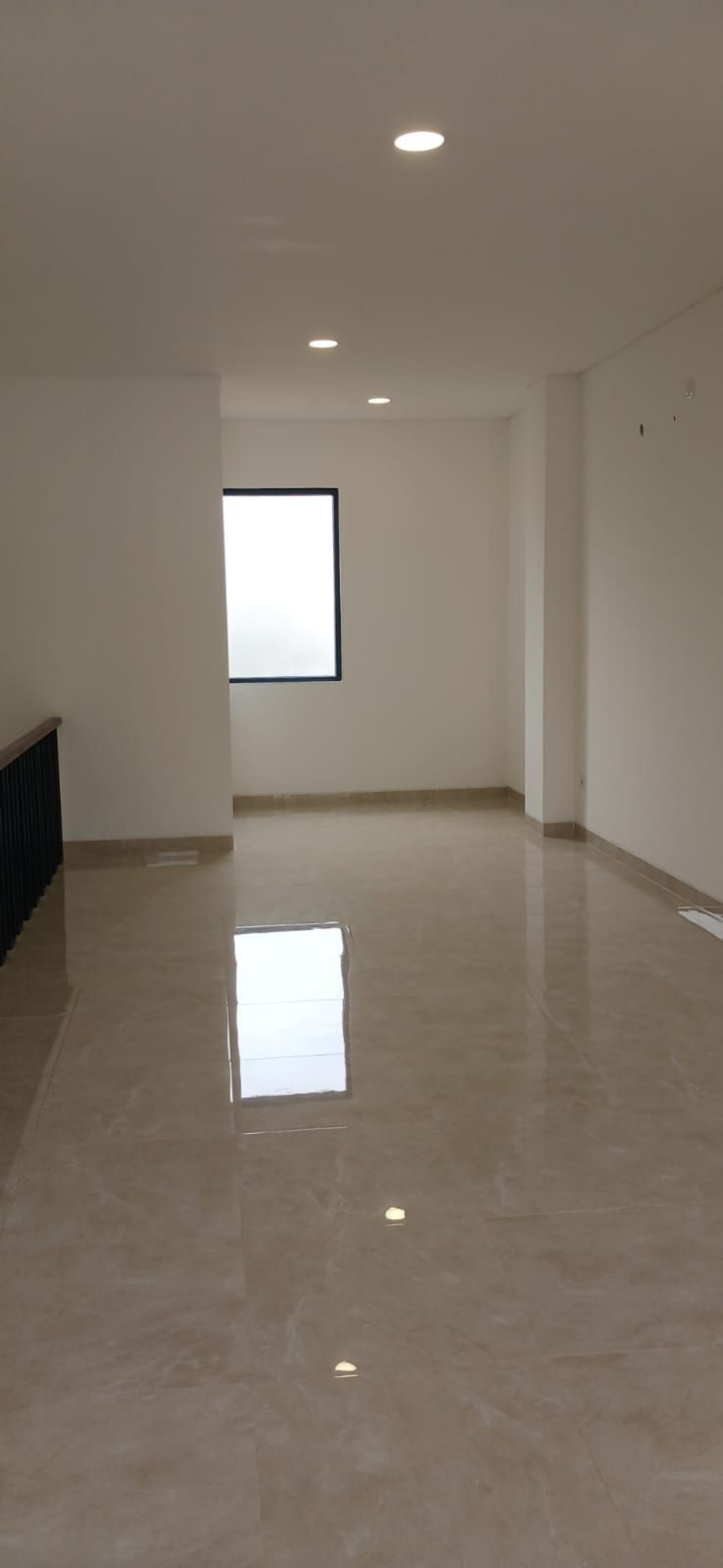 Ruko Disewa di Tangerang, foto 1 dari 5