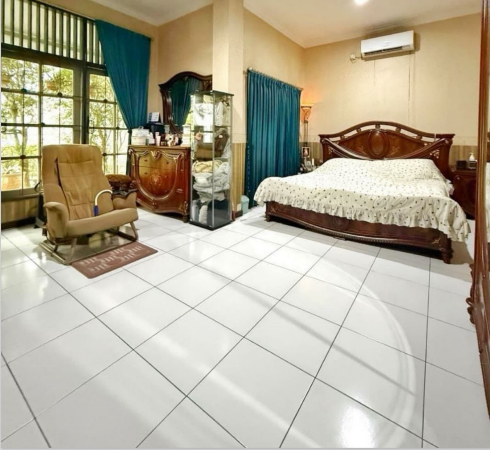 Rumah Dijual di Jakarta Selatan, foto 1 dari 8
