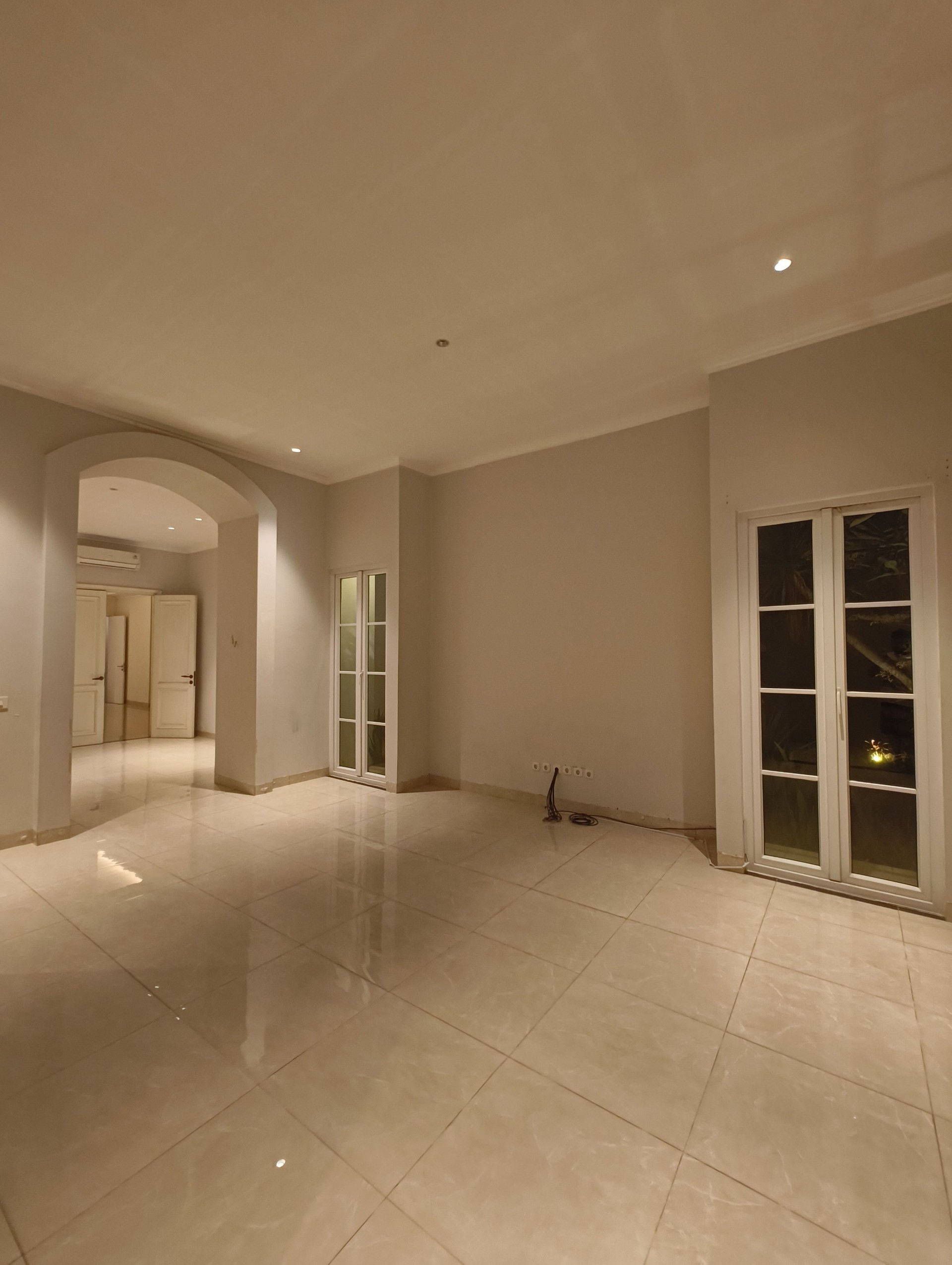 Rumah Dijual di Tangerang, foto 1 dari 9