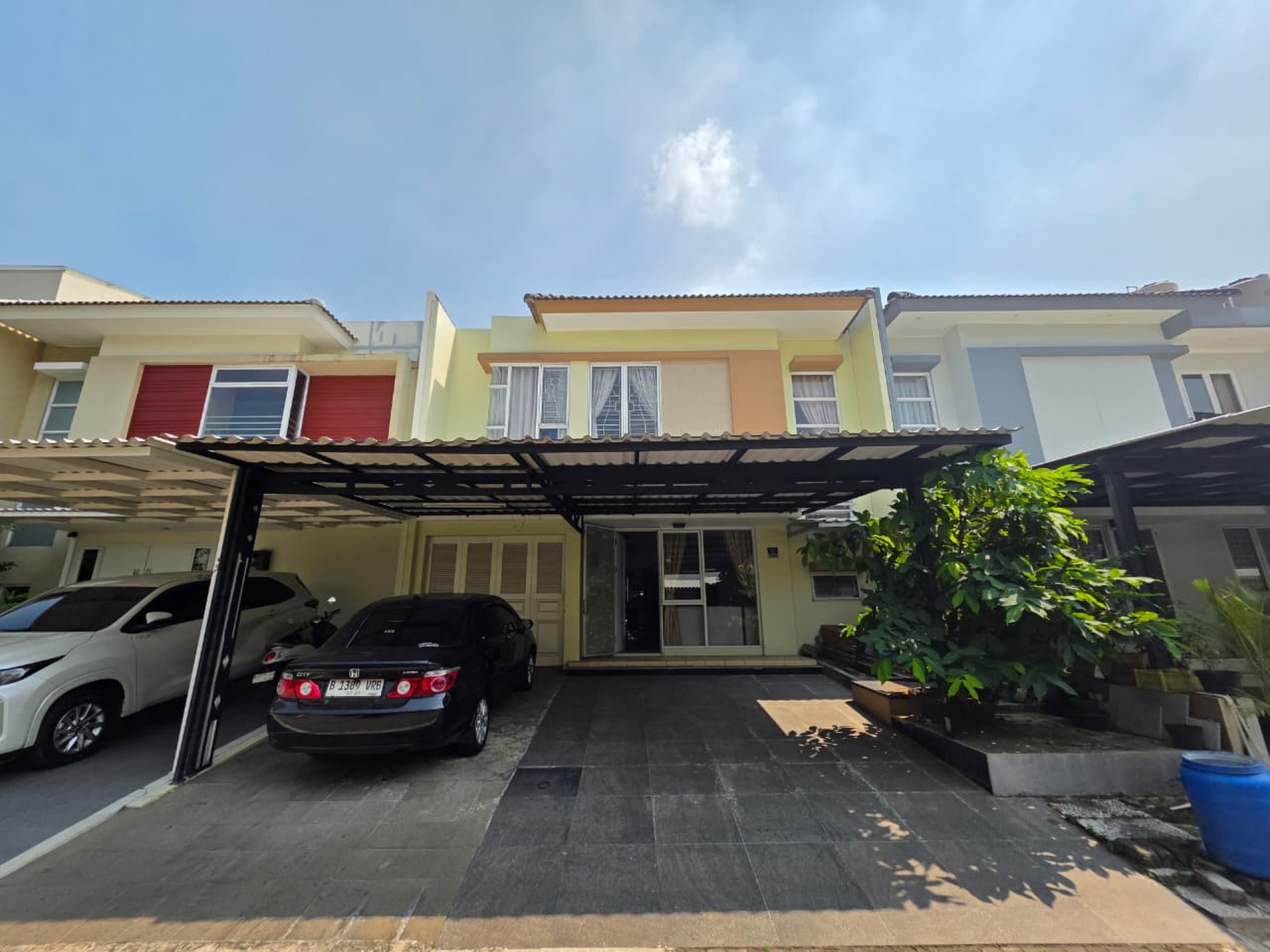 Rumah Disewa di Tangerang, foto 1 dari 10