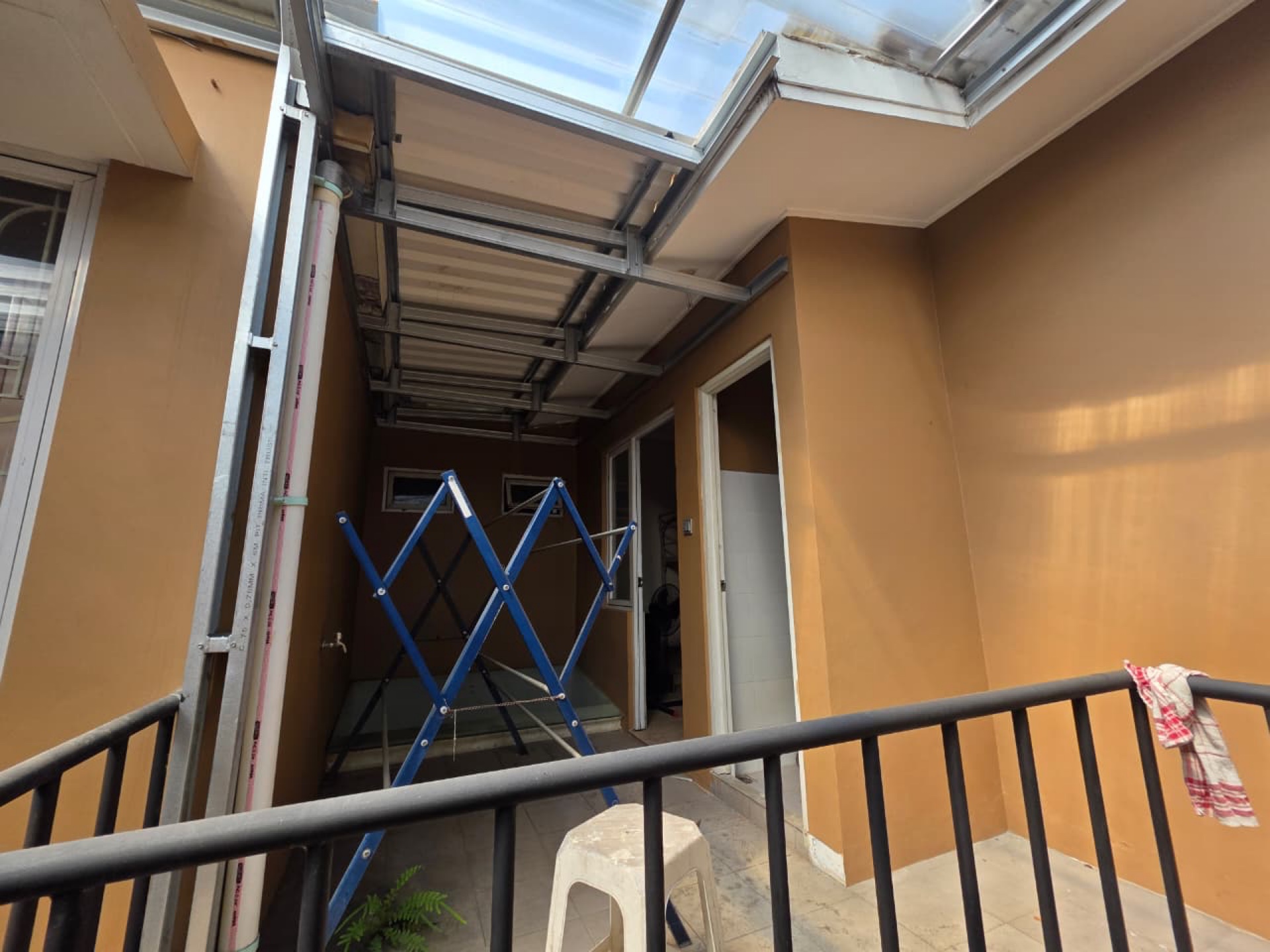 Rumah Disewa di Tangerang, foto 1 dari 10