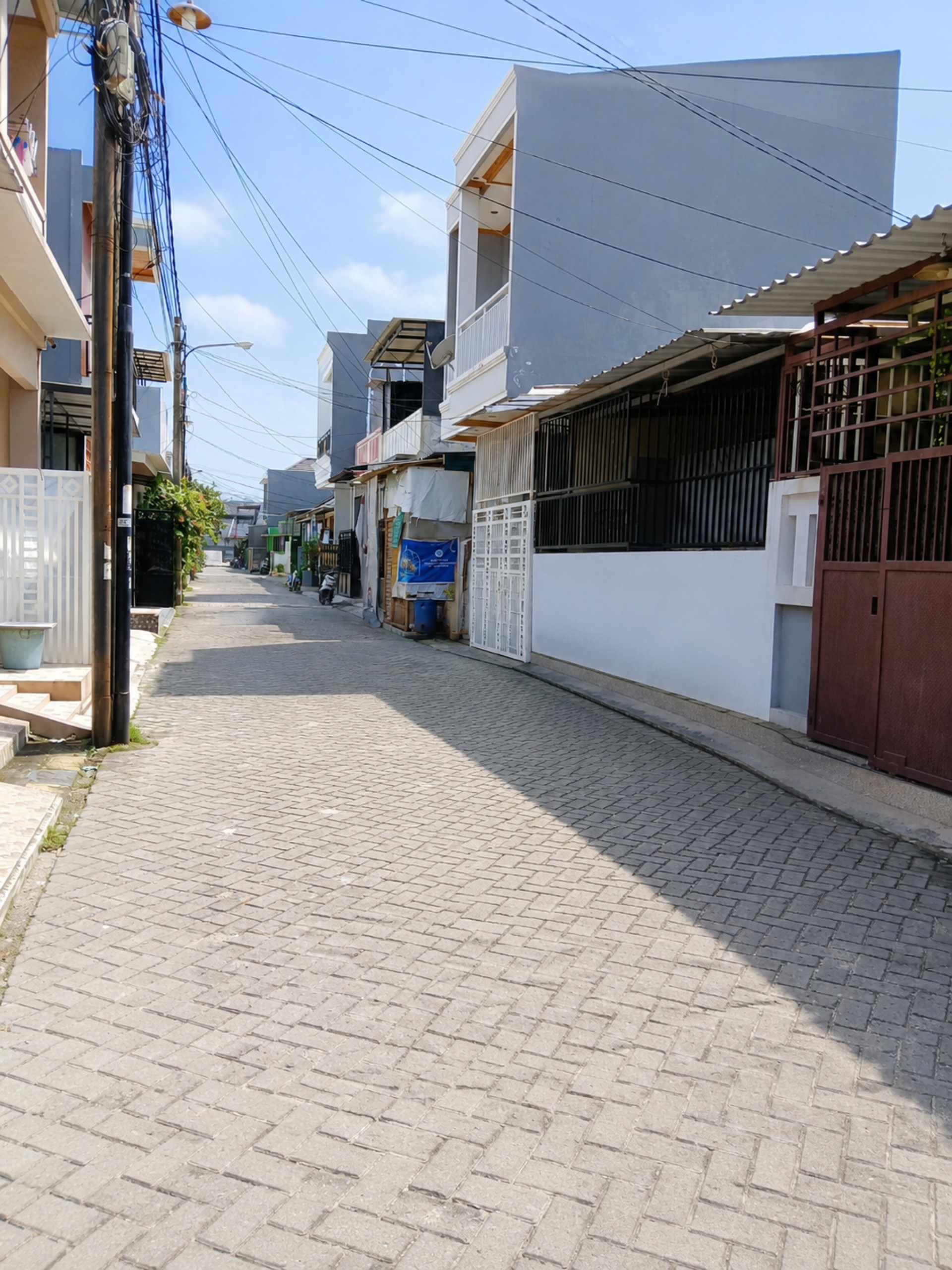 Rumah Dijual di Tangerang, foto 2 dari 9