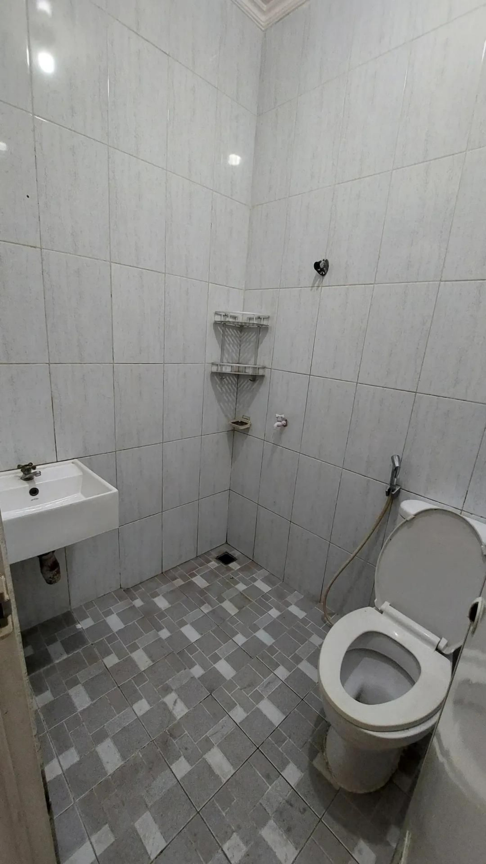 Rumah Dijual di Tangerang, foto 5 dari 8