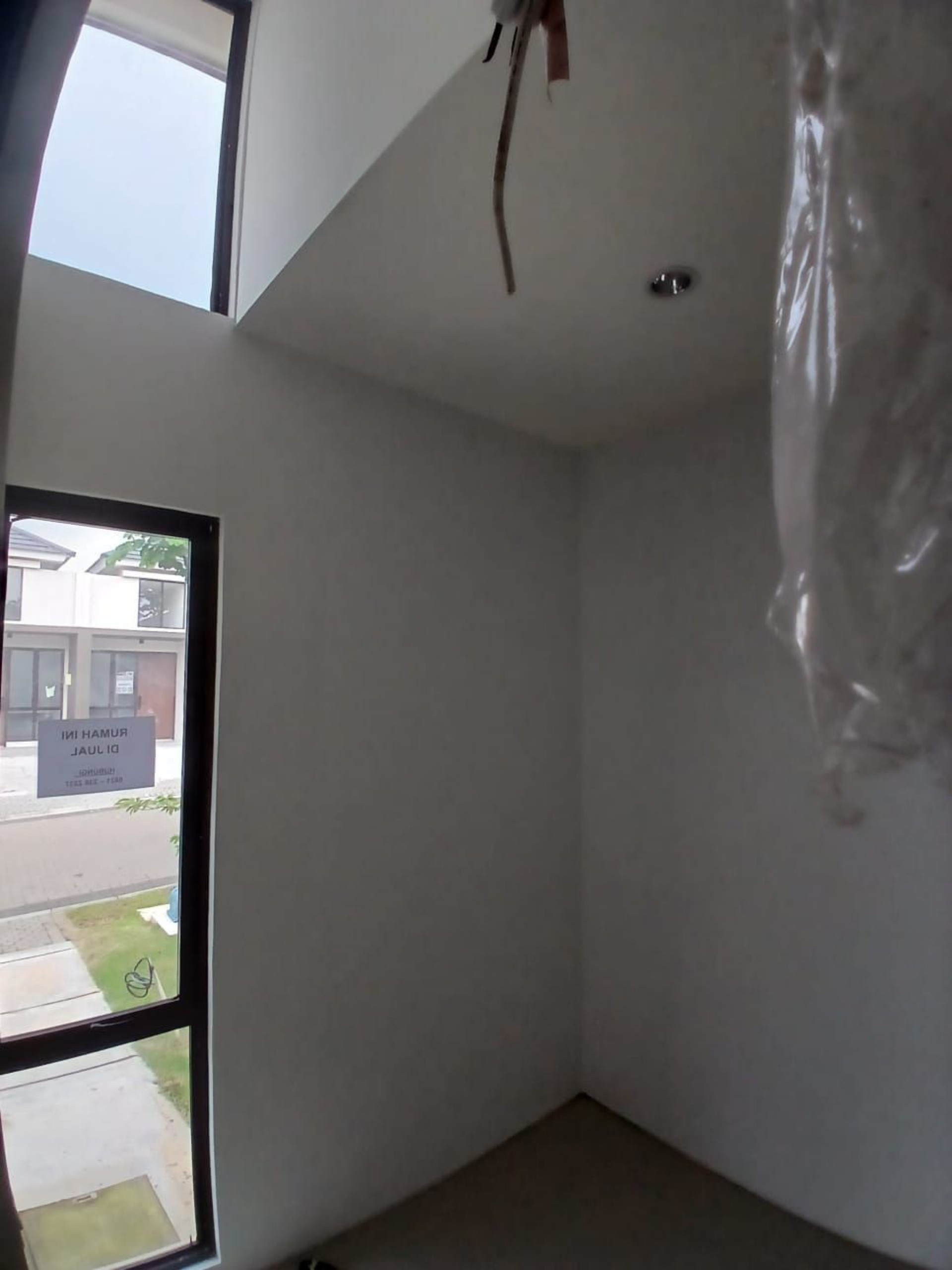 Rumah Dijual di Tangerang, foto 1 dari 7