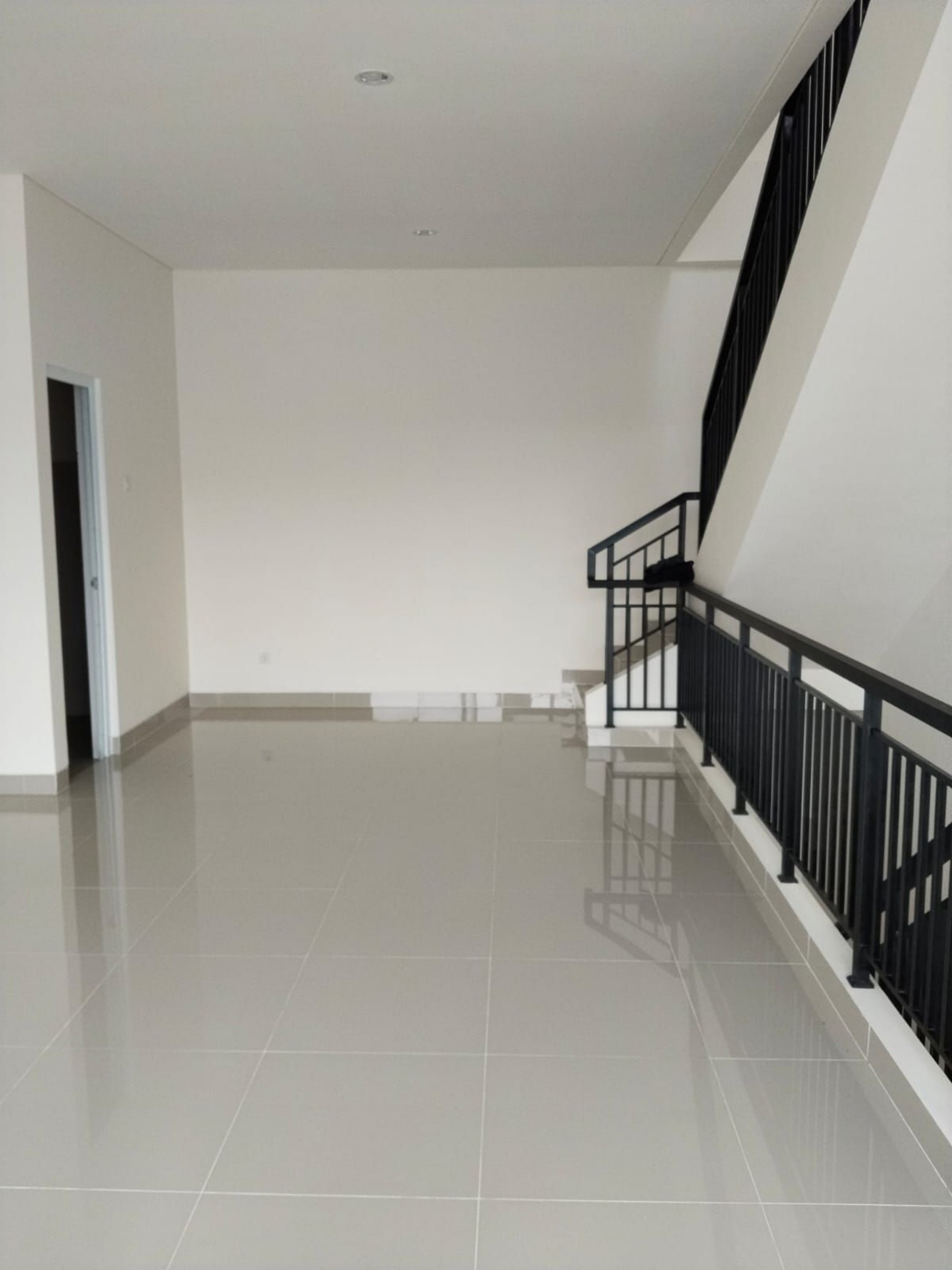 Ruko Disewa di Tangerang, foto 1 dari 10