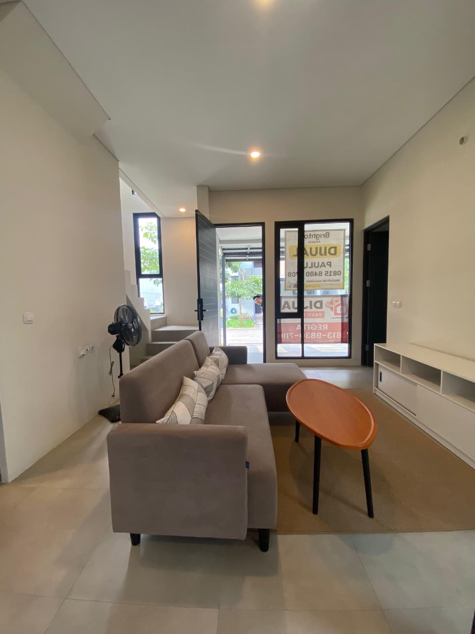 Rumah Dijual di BSD, Tangerang Selatan, foto 1 dari 9