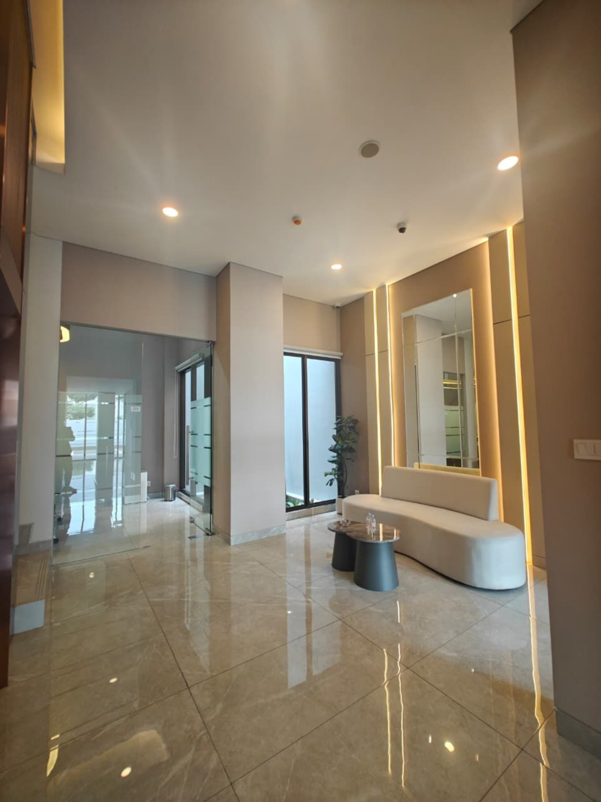 Ruko Disewa di Tangerang, foto 2 dari 6