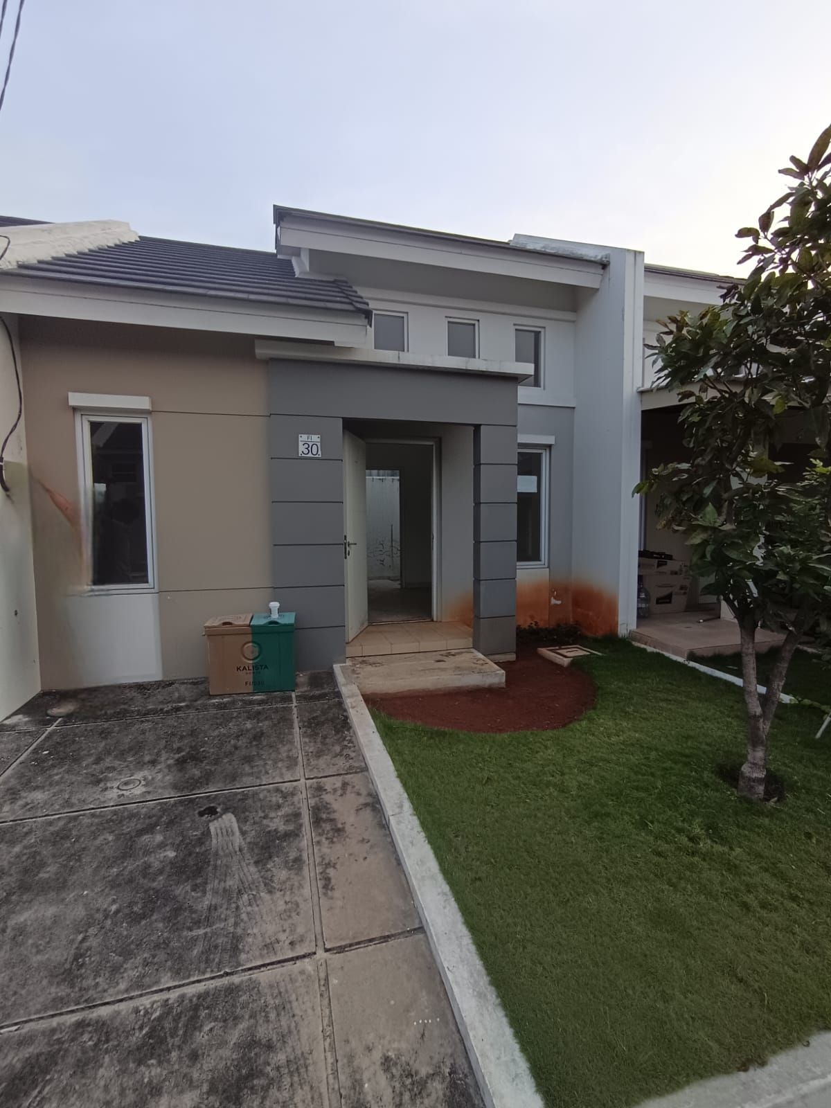 Rumah Dijual di Bekasi, foto 1 dari 10