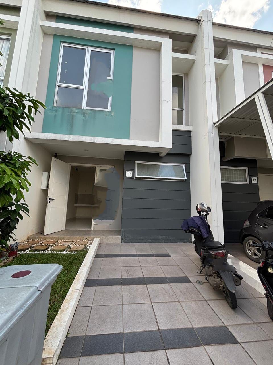 Rumah Disewa di Tangerang, foto 1 dari 9