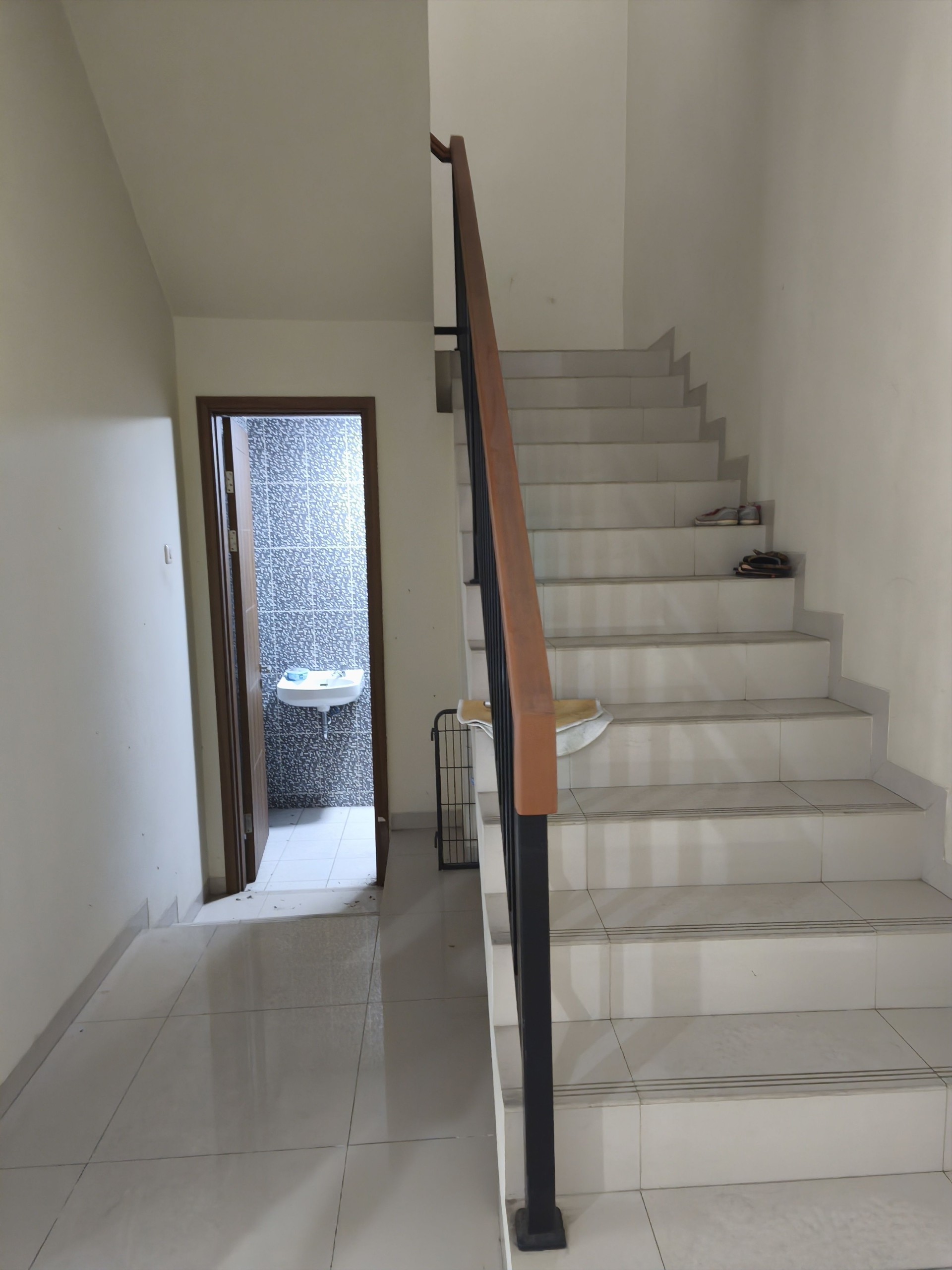 Rumah Dijual di Tangerang, foto 3 dari 10