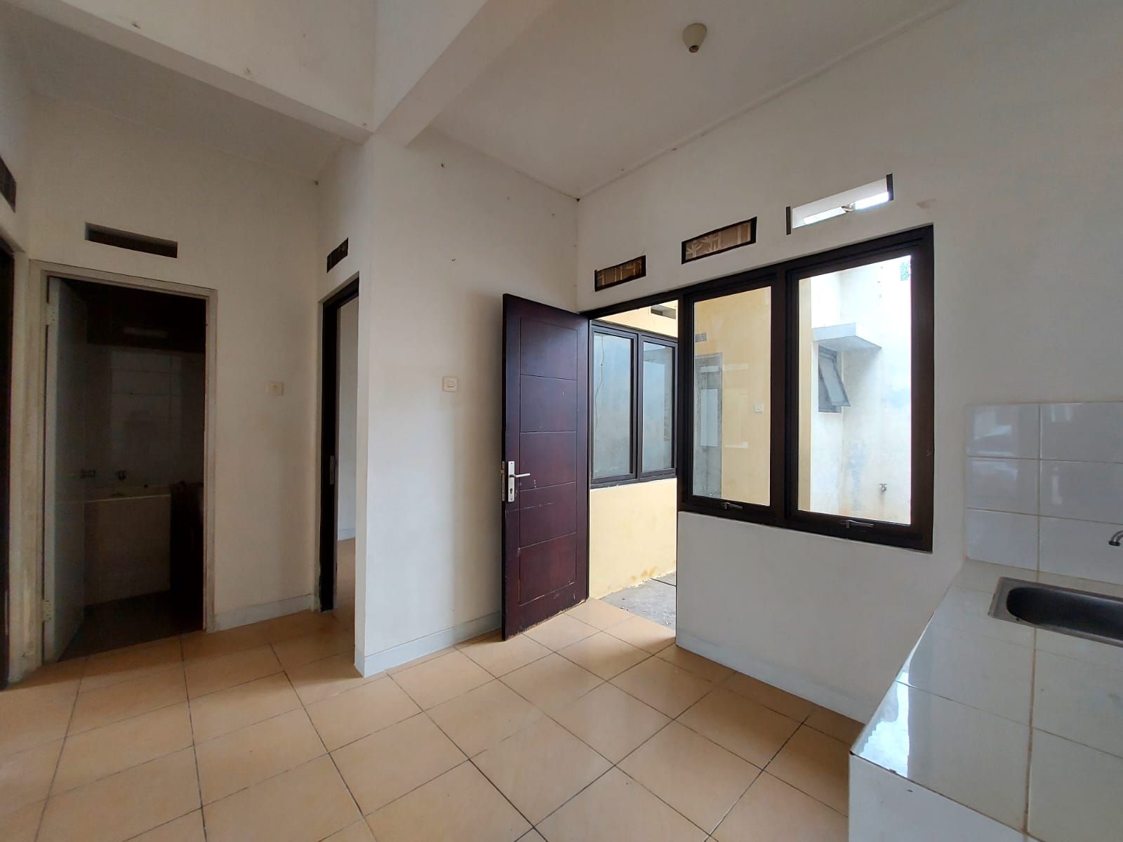 Rumah Dijual di Bekasi, foto 2 dari 10
