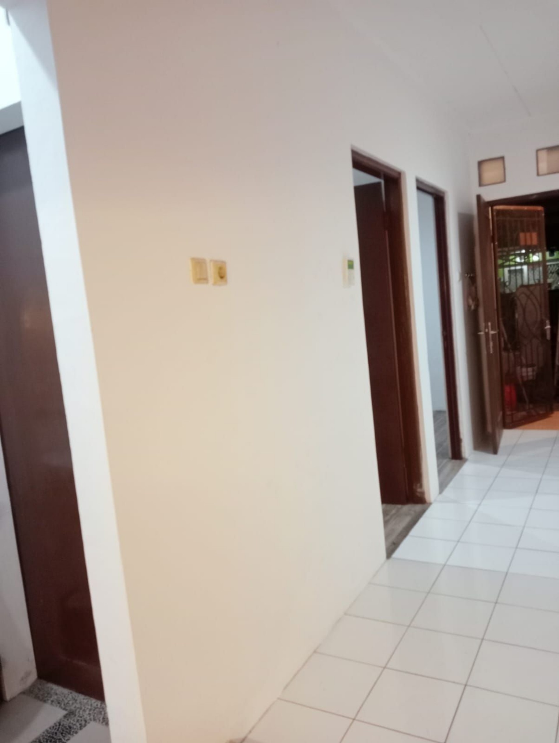 Rumah Disewa di Tangerang, foto 2 dari 10