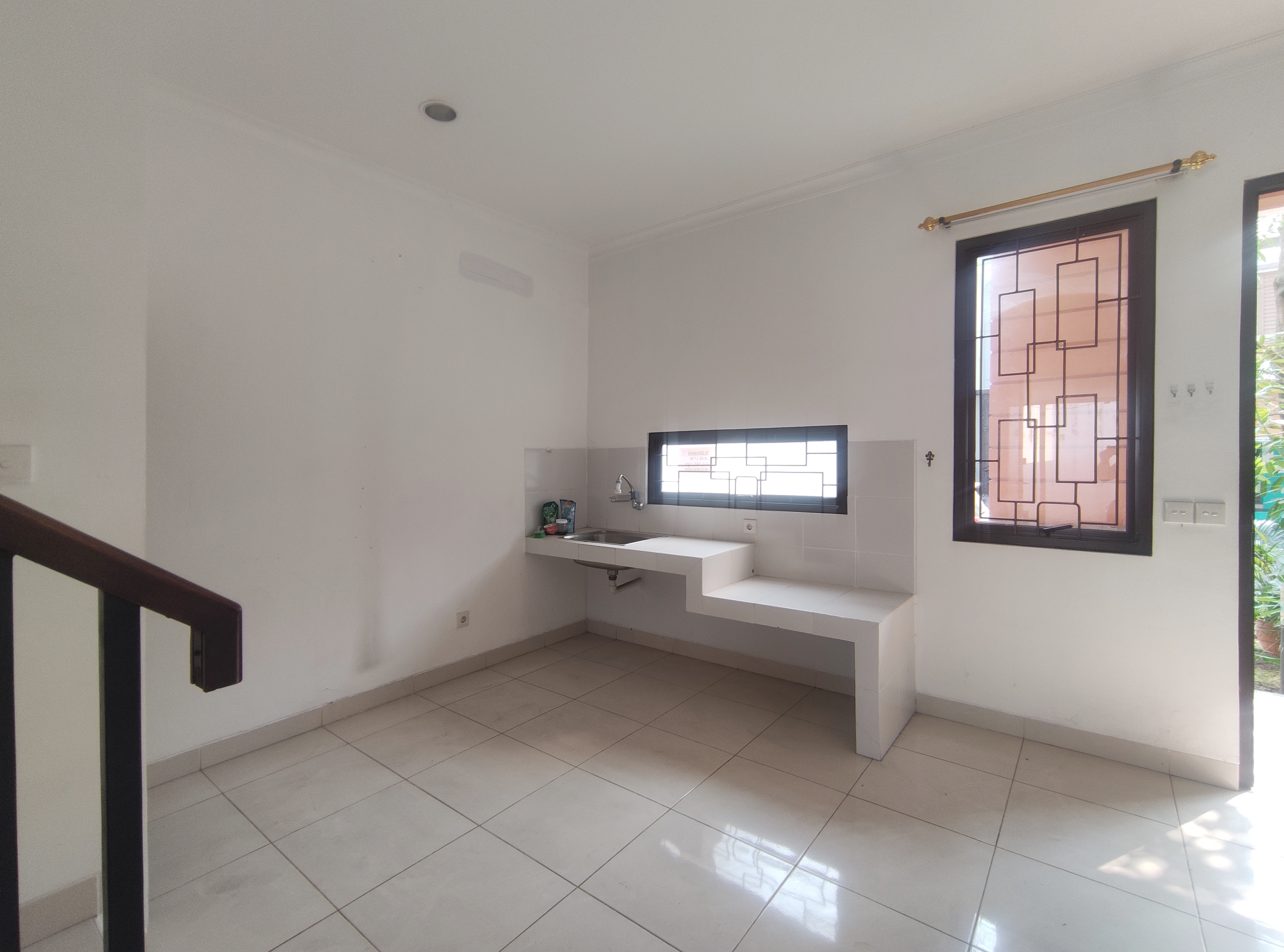 Rumah Dijual di Tangerang, foto 3 dari 7