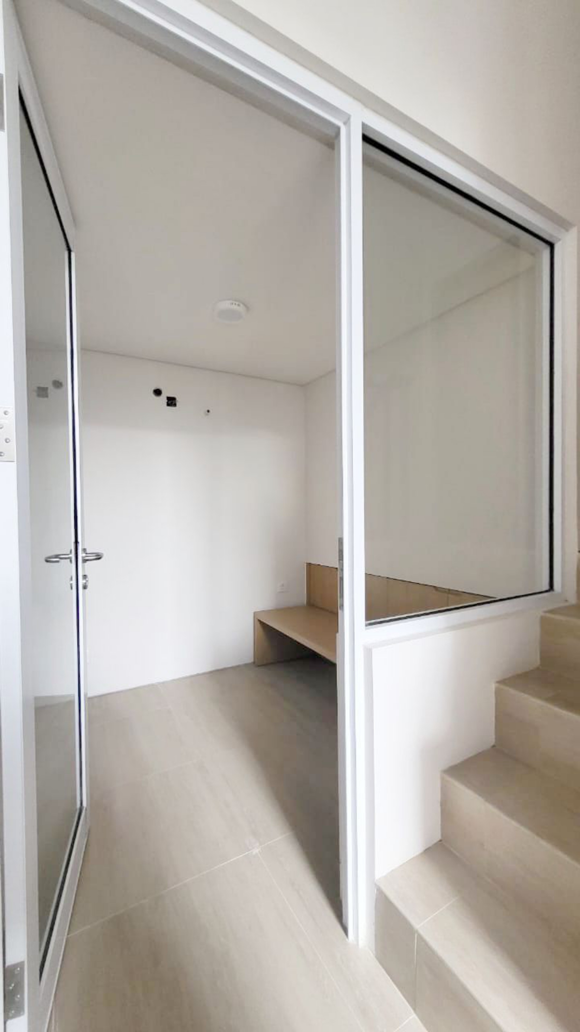 Rumah Disewa di Tangerang, foto 5 dari 8