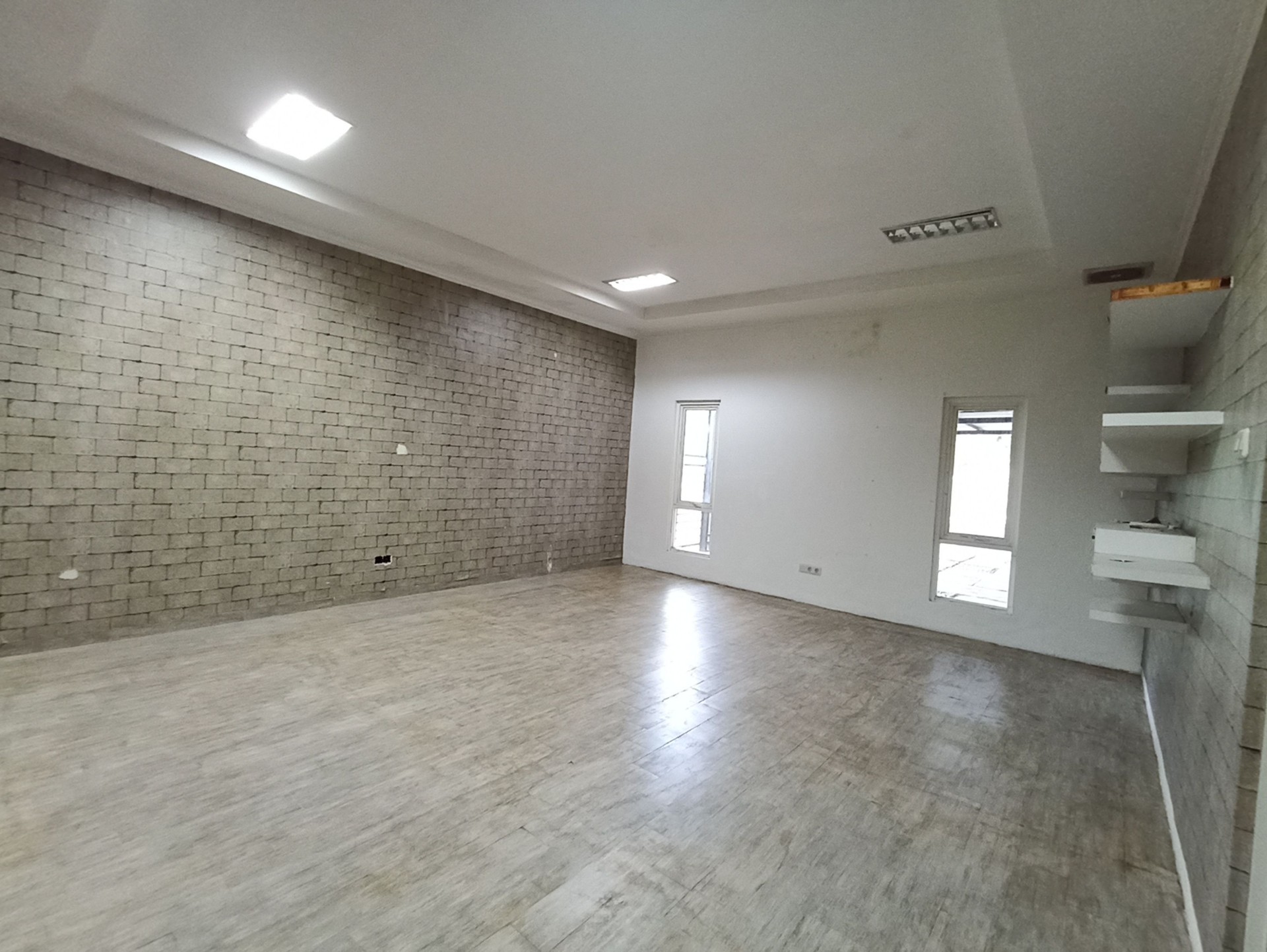 Rumah Disewa di Tangerang, foto 7 dari 10