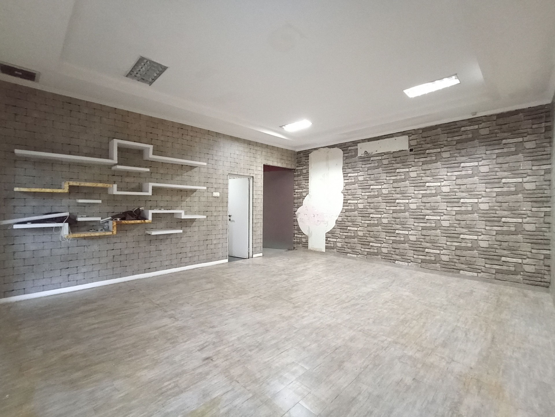 Rumah Disewa di Tangerang, foto 5 dari 10