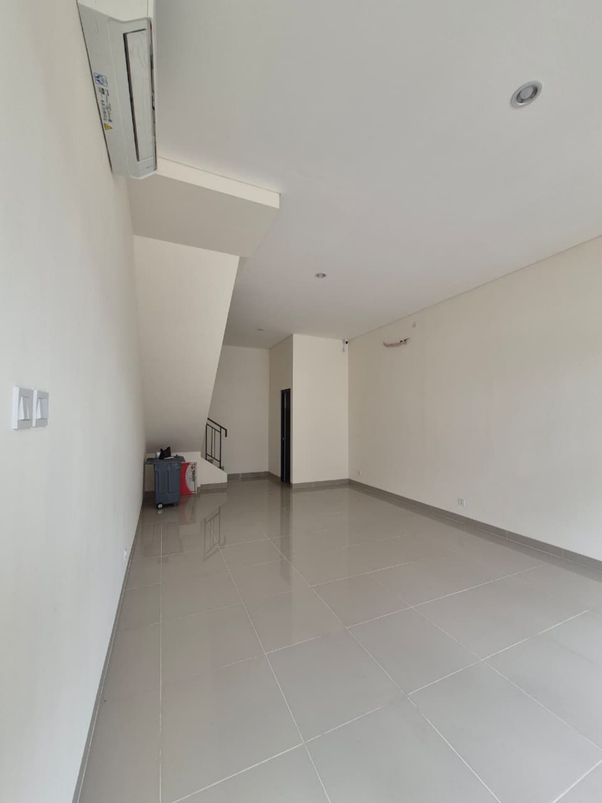Ruko Disewa di Tangerang, foto 2 dari 8