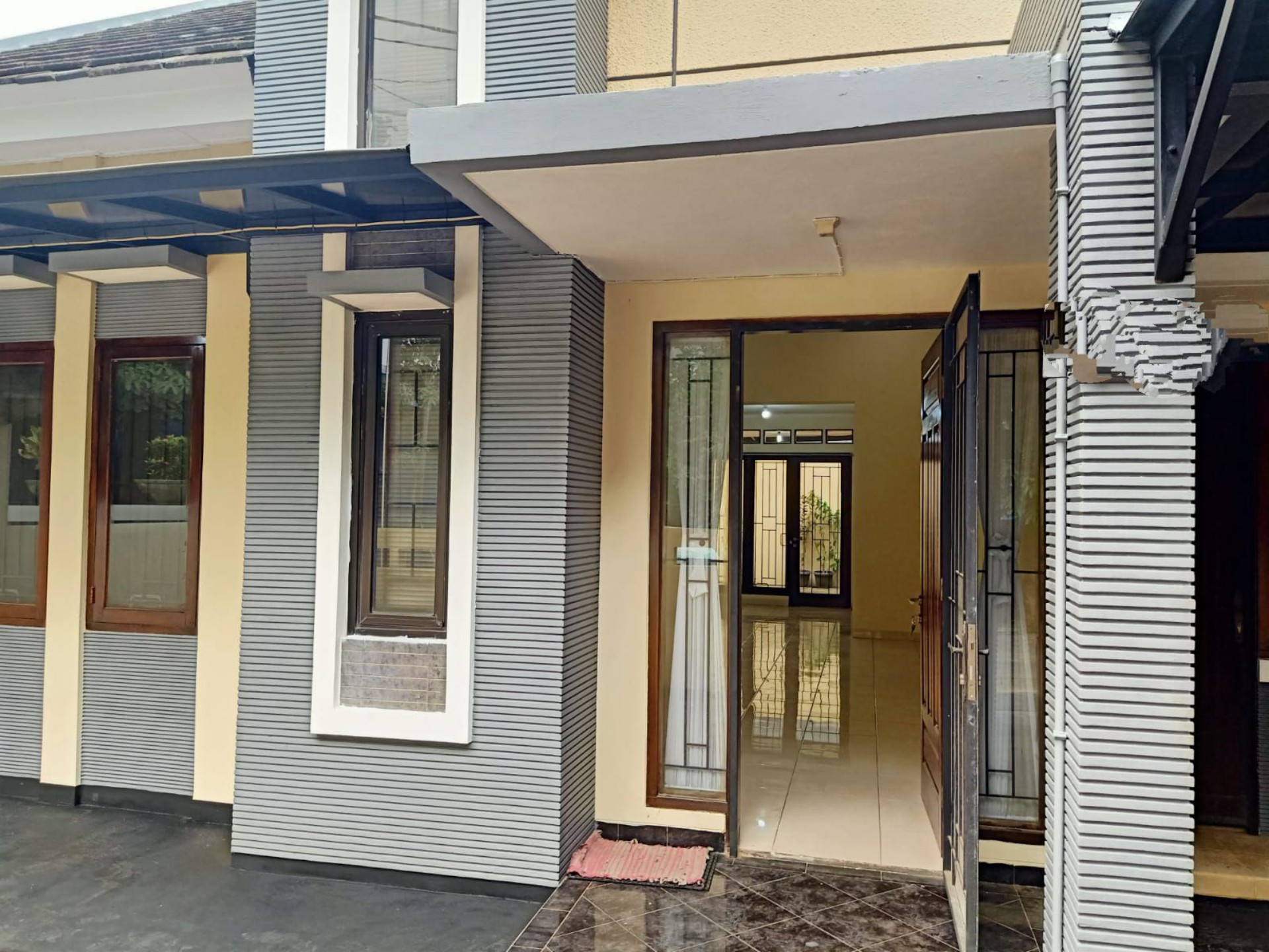 Rumah Dijual di Tangerang, foto 3 dari 10