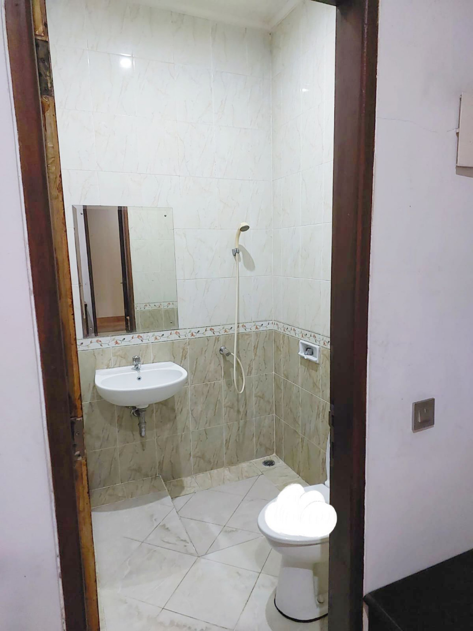 Rumah Dijual di Tangerang, foto 10 dari 10