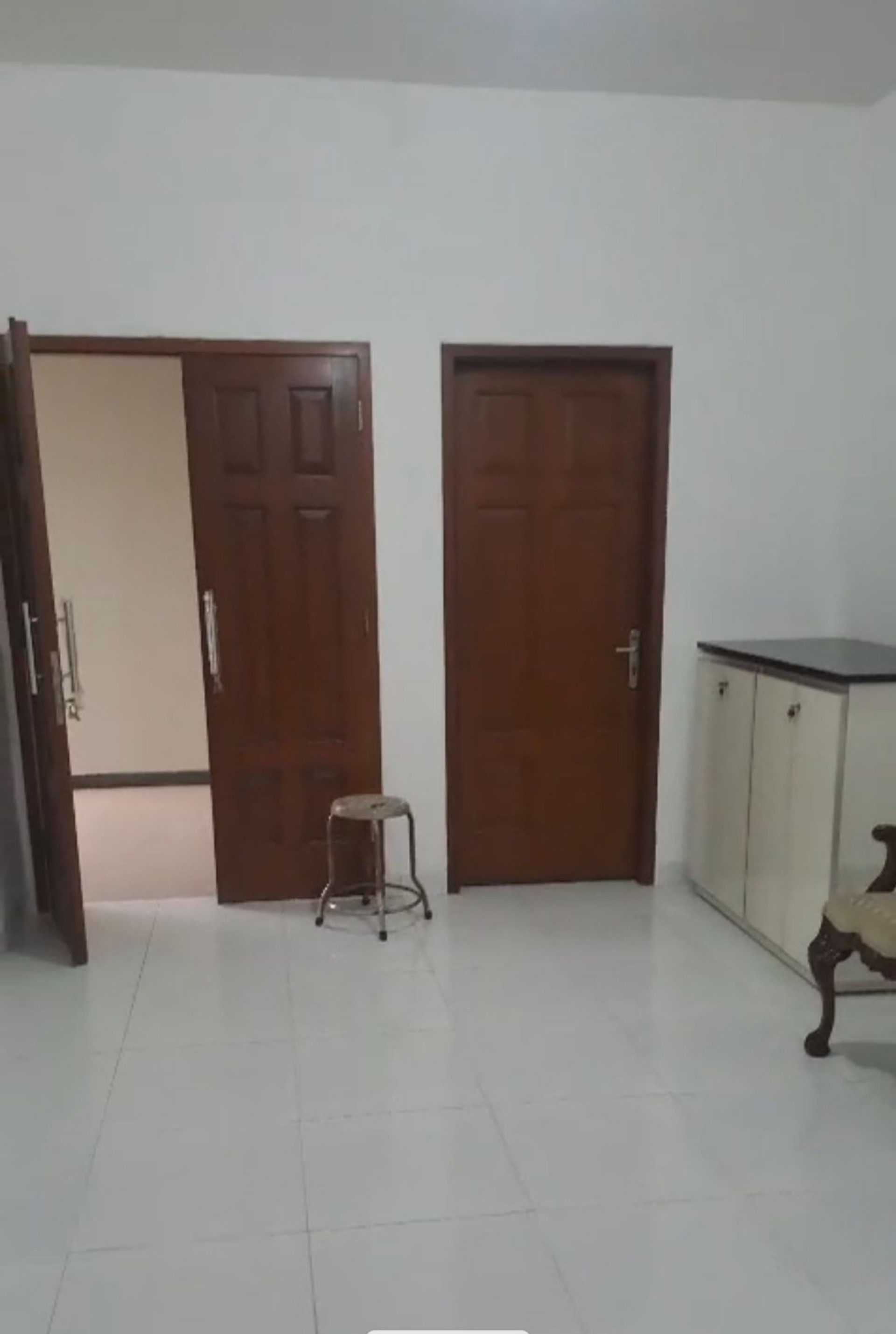 Rumah Disewa di Tangerang, foto 1 dari 10